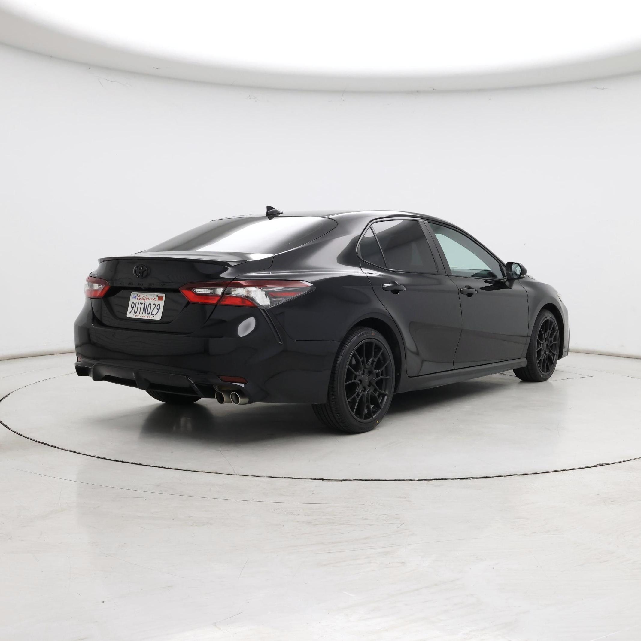 Thumbnail: 2023 Toyota Camry - 8