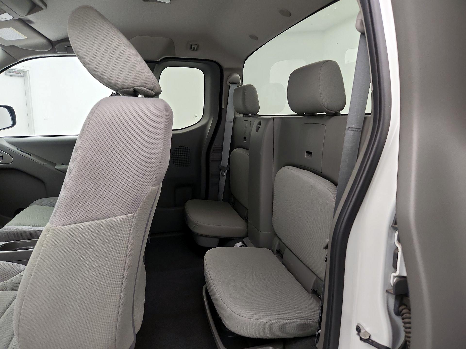 Thumbnail: 2020 Nissan Frontier - 19