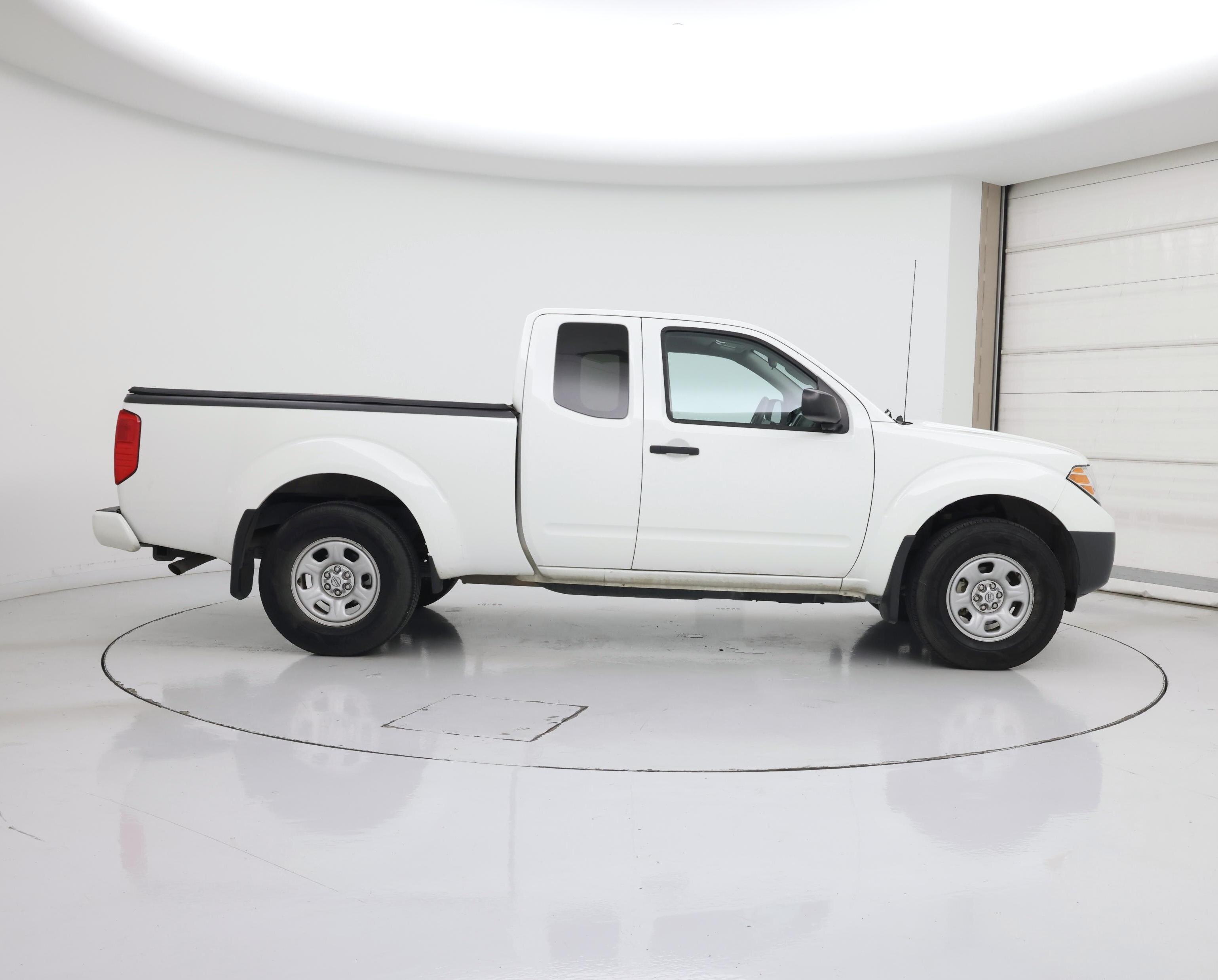 Thumbnail: 2020 Nissan Frontier - 7