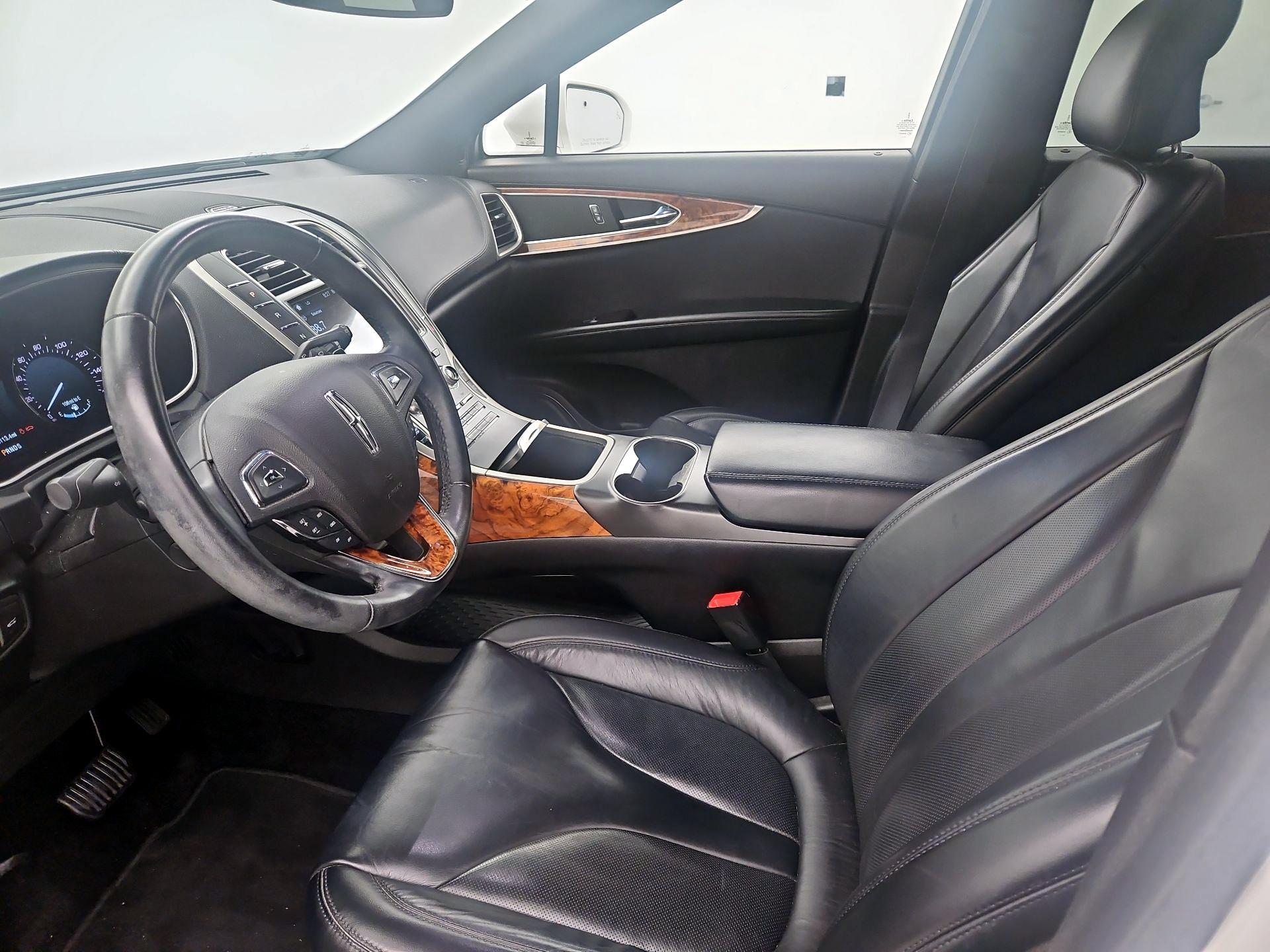 Thumbnail: 2018 Lincoln MKX - 11