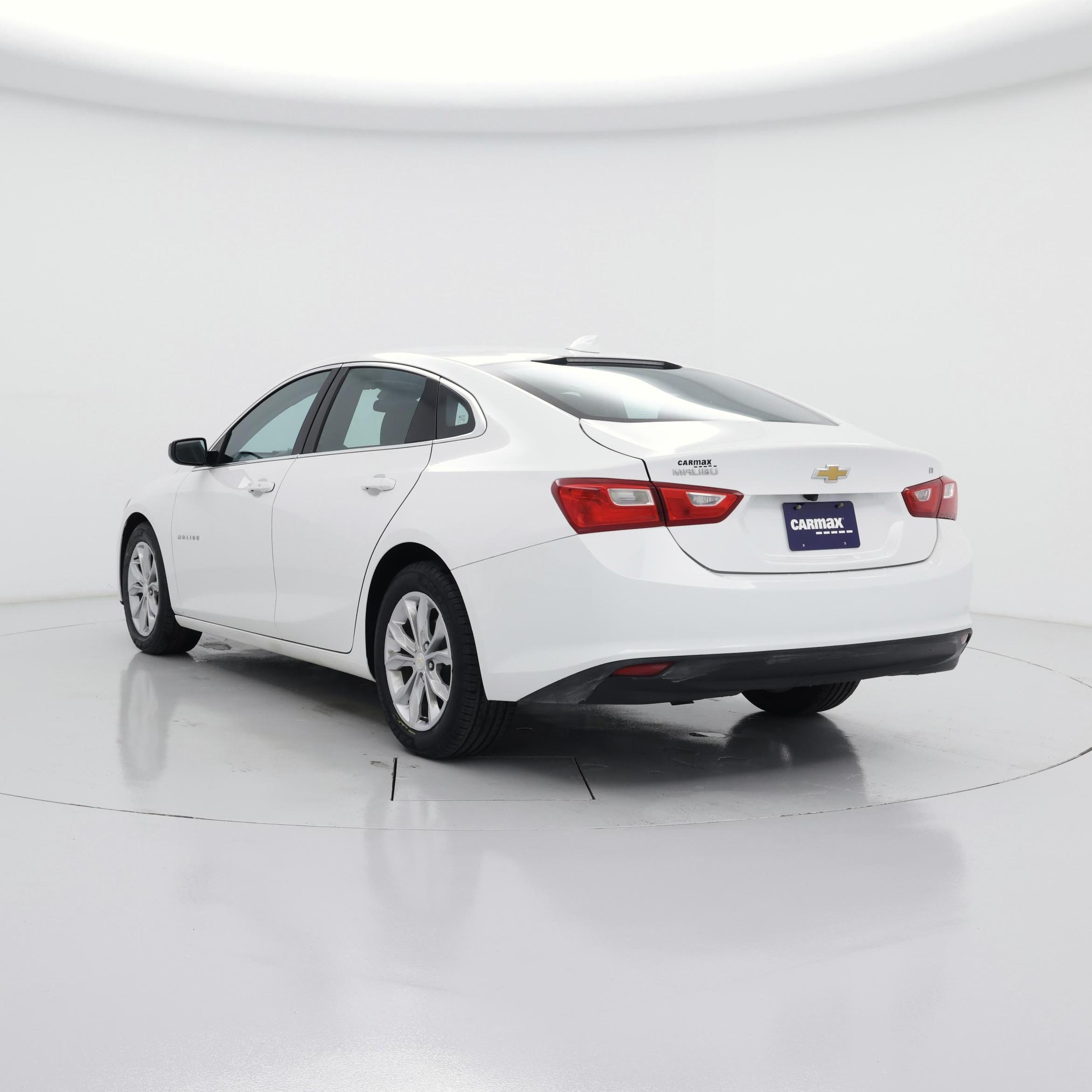 Thumbnail: 2023 Chevrolet Malibu - 2