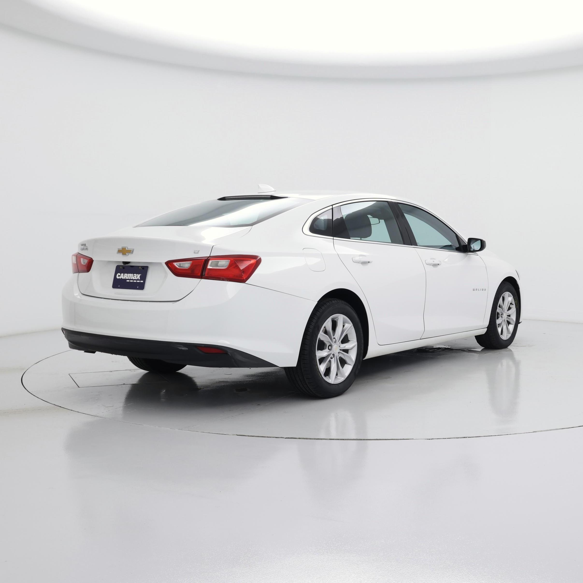 Thumbnail: 2023 Chevrolet Malibu - 8
