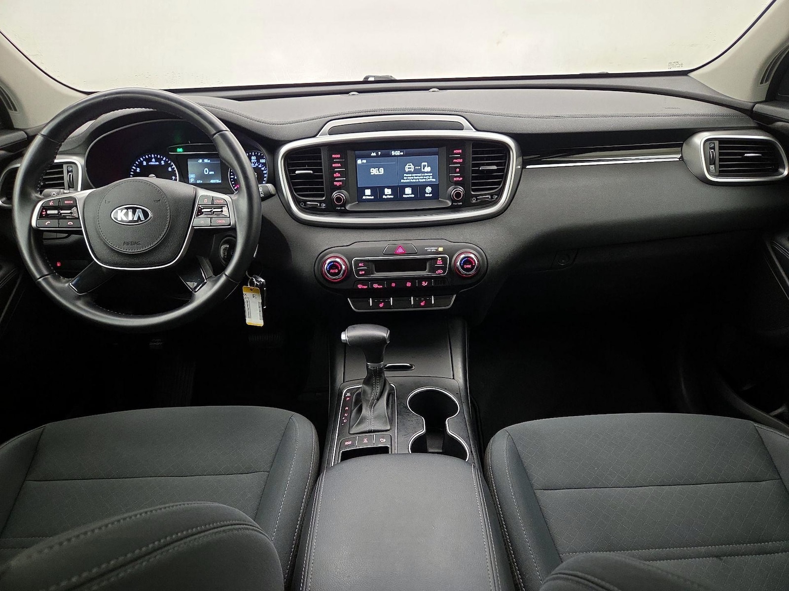 Apple CarPlay® & Android Auto™