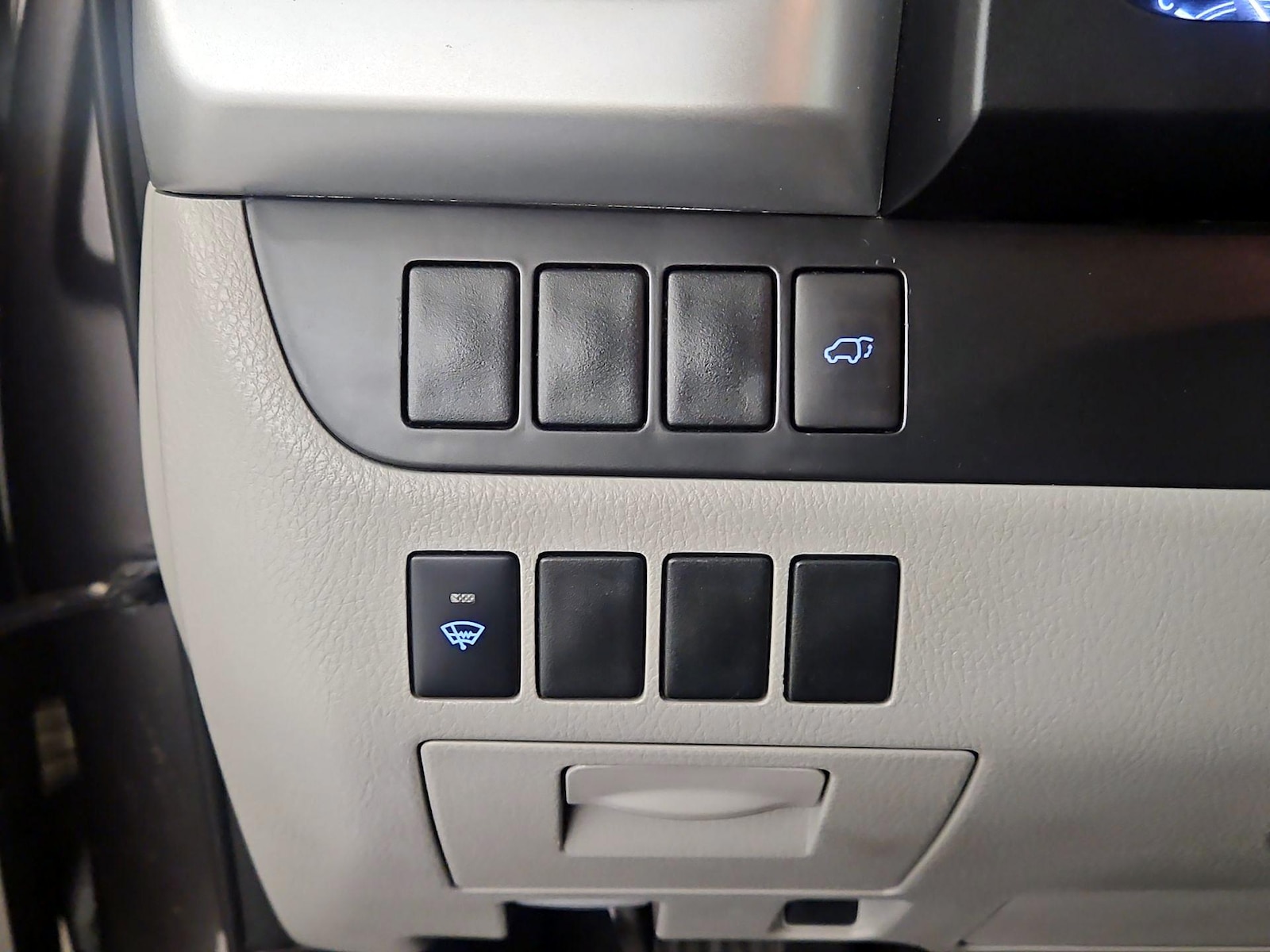 2016 Toyota Highlander XLE - Photo 12