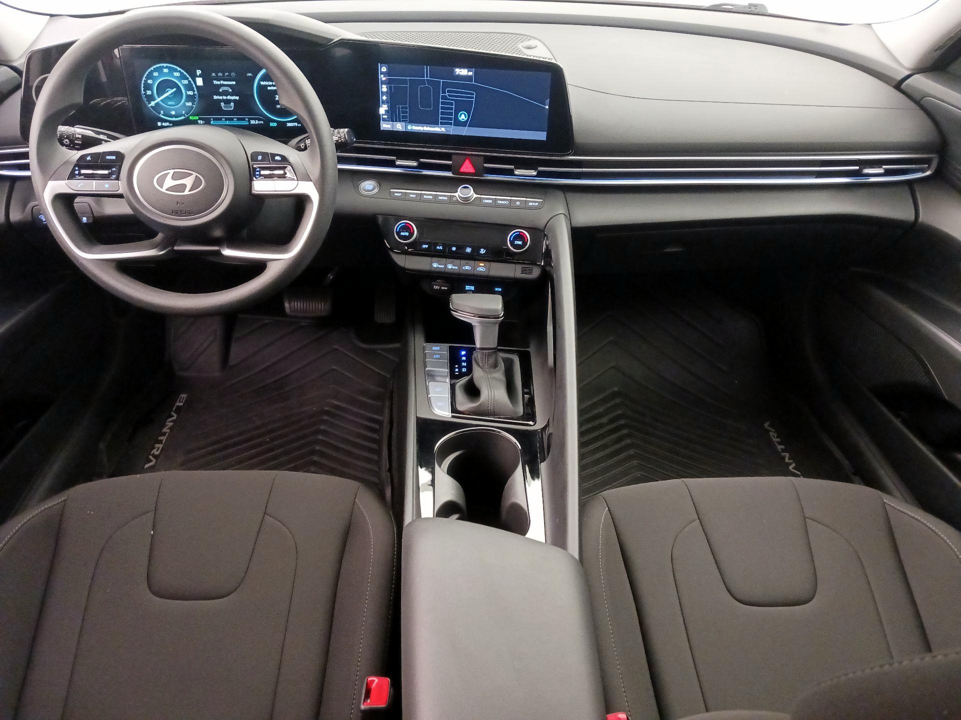 Thumbnail: 2024 Hyundai Elantra - 9
