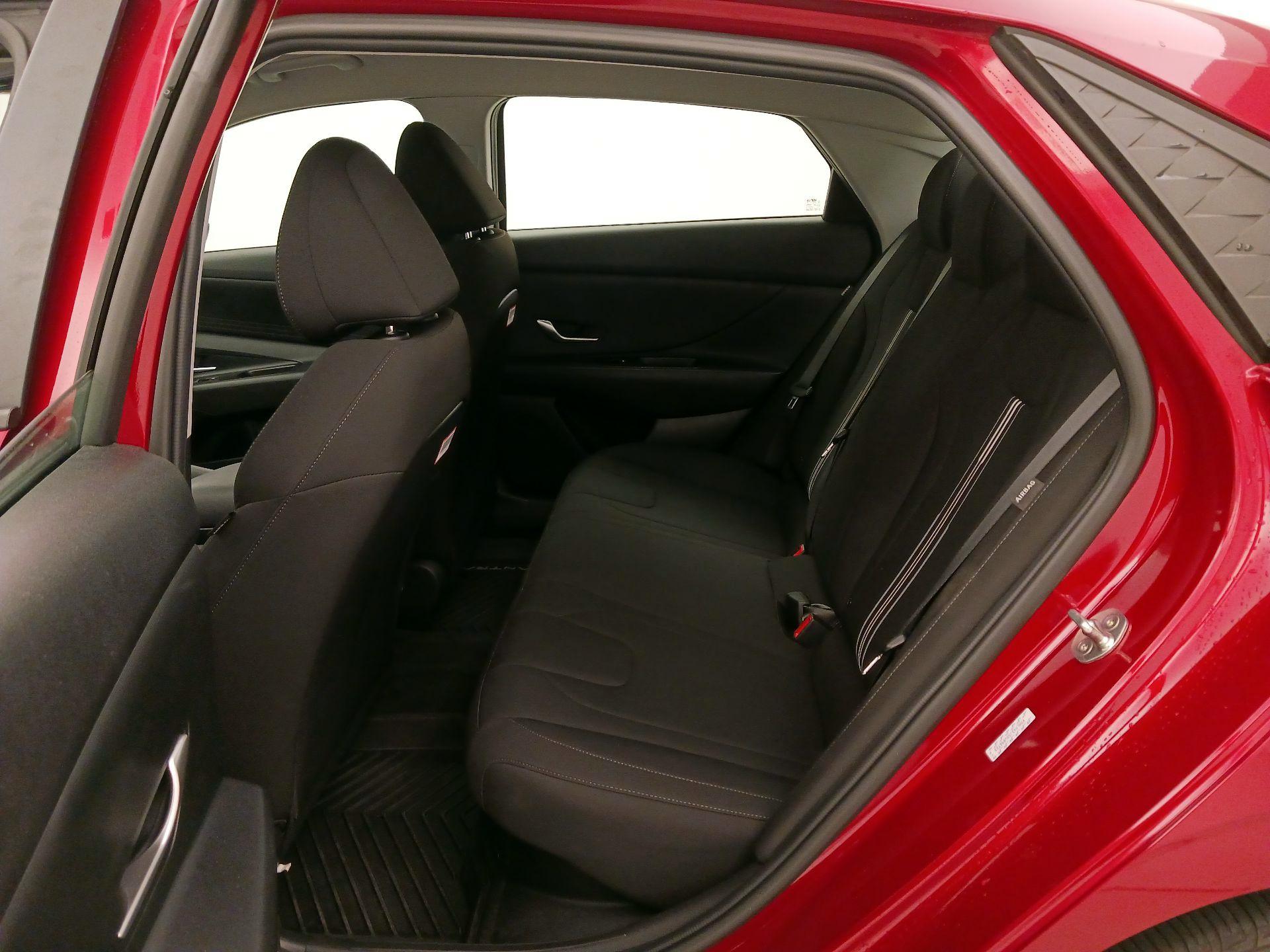 Thumbnail: 2024 Hyundai Elantra - 20