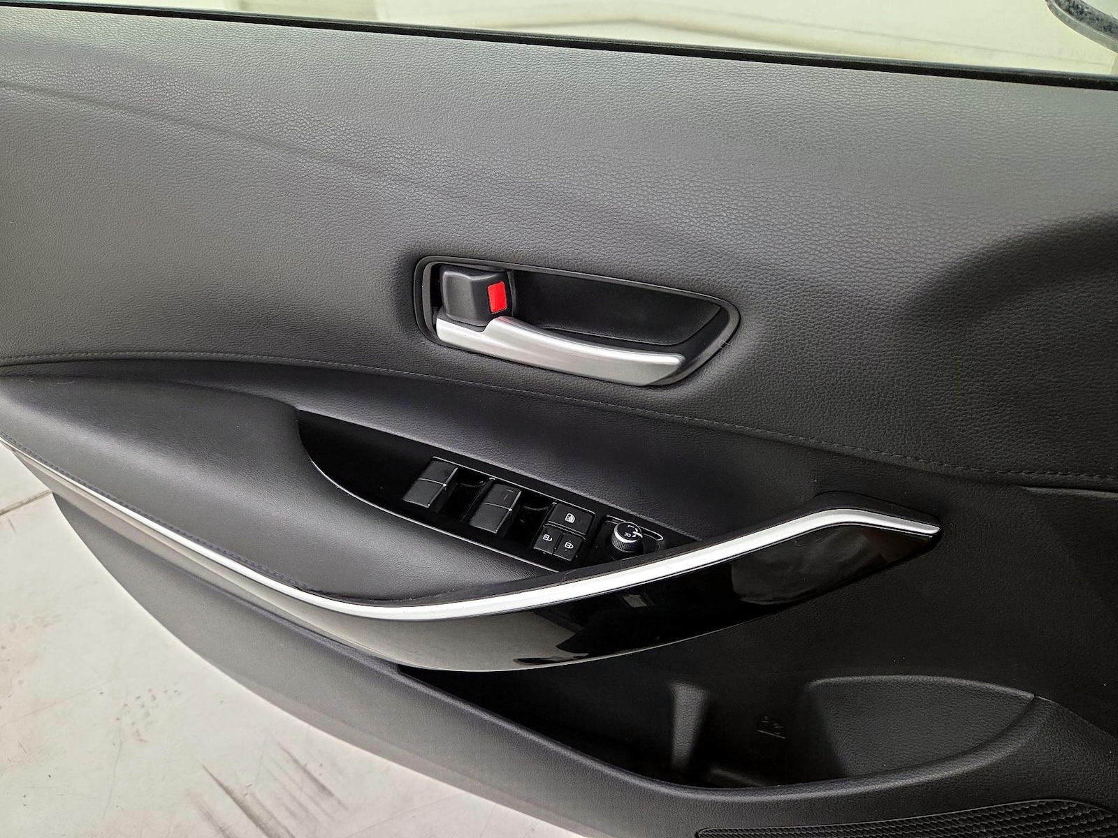2020 Toyota Corolla XSE - Photo 13