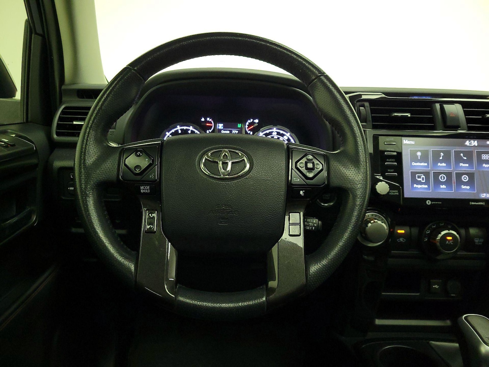 Photo 11