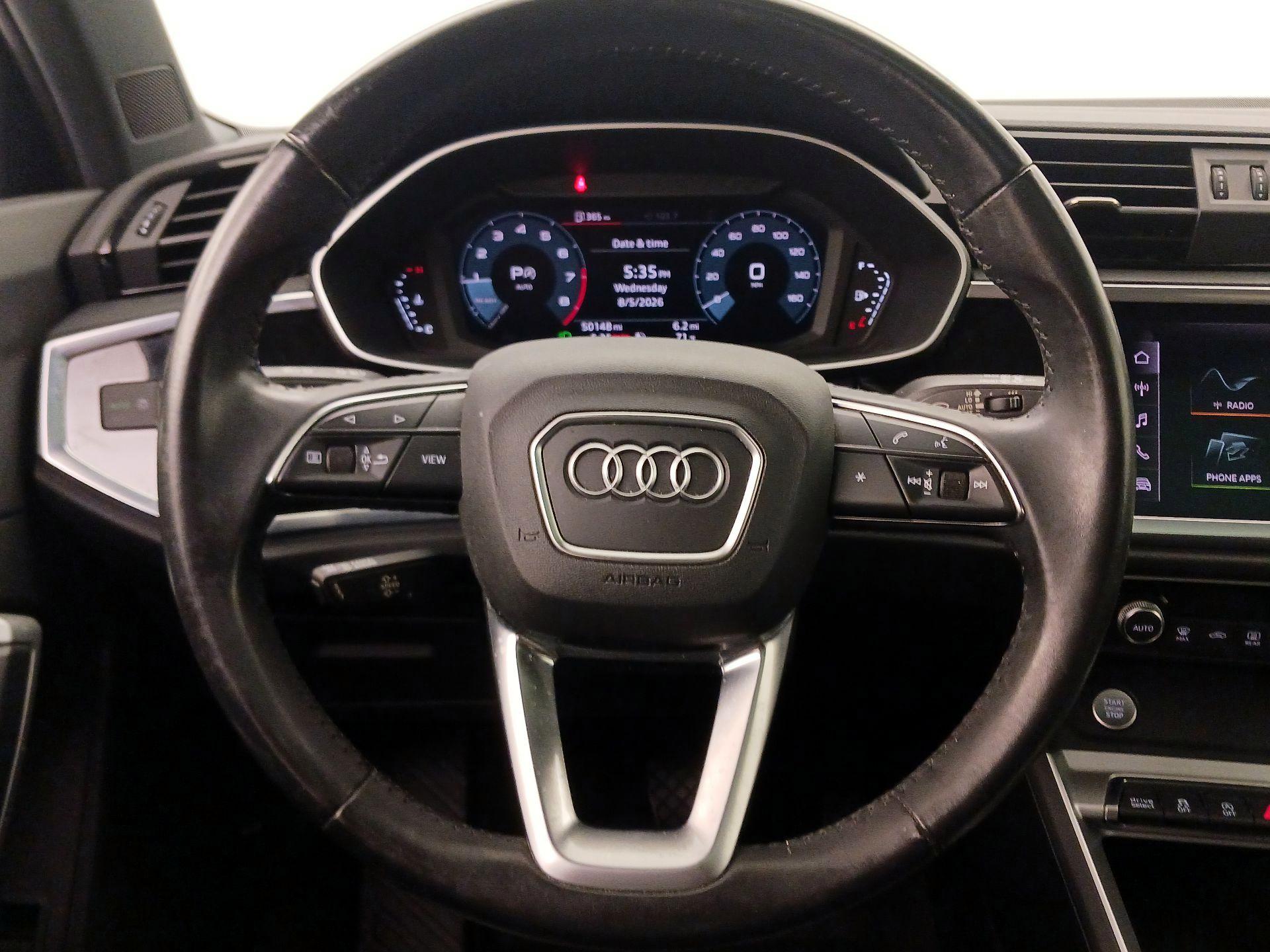 Thumbnail: 2020 Audi Q3 - 10