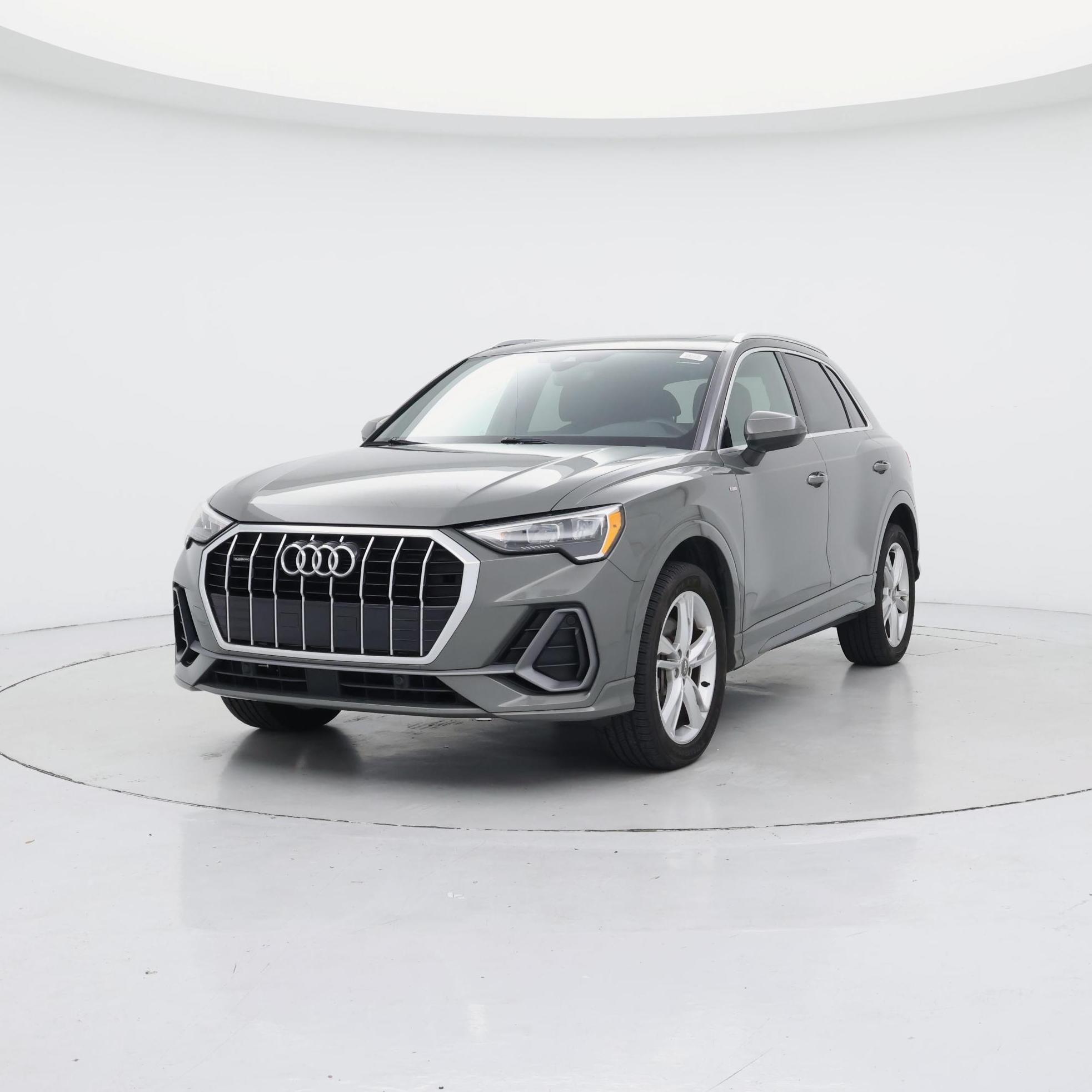 Thumbnail: 2020 Audi Q3 - 4