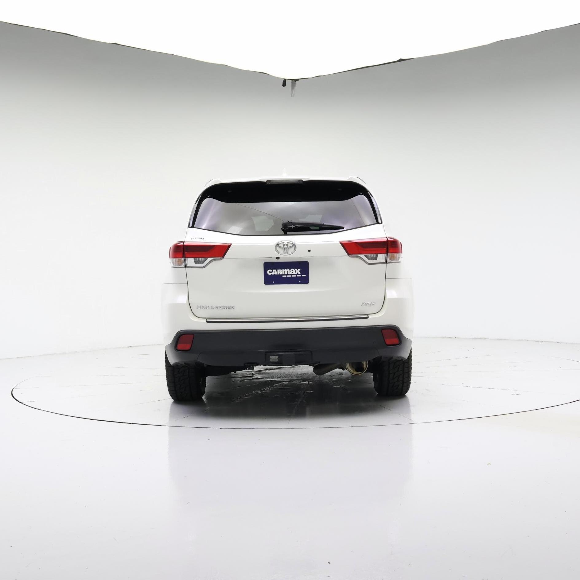 Thumbnail: 2019 Toyota Highlander - 6