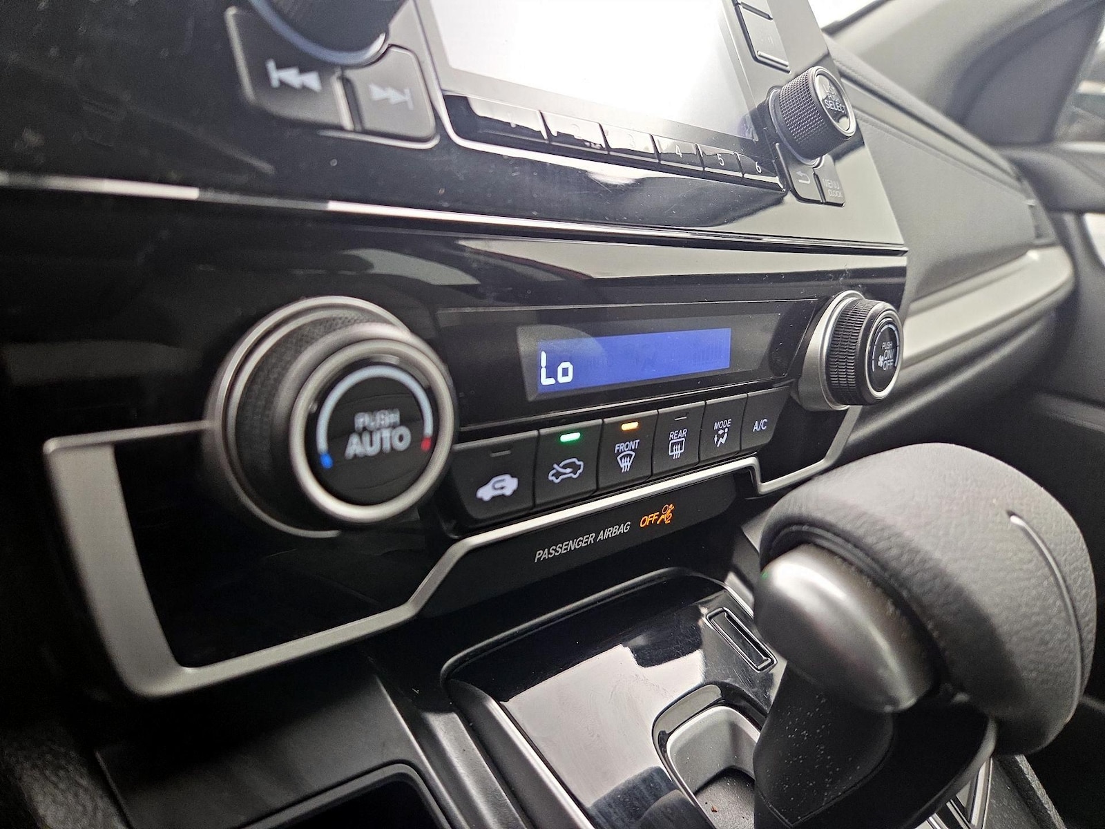 2020 Honda CR-V LX - Photo 17