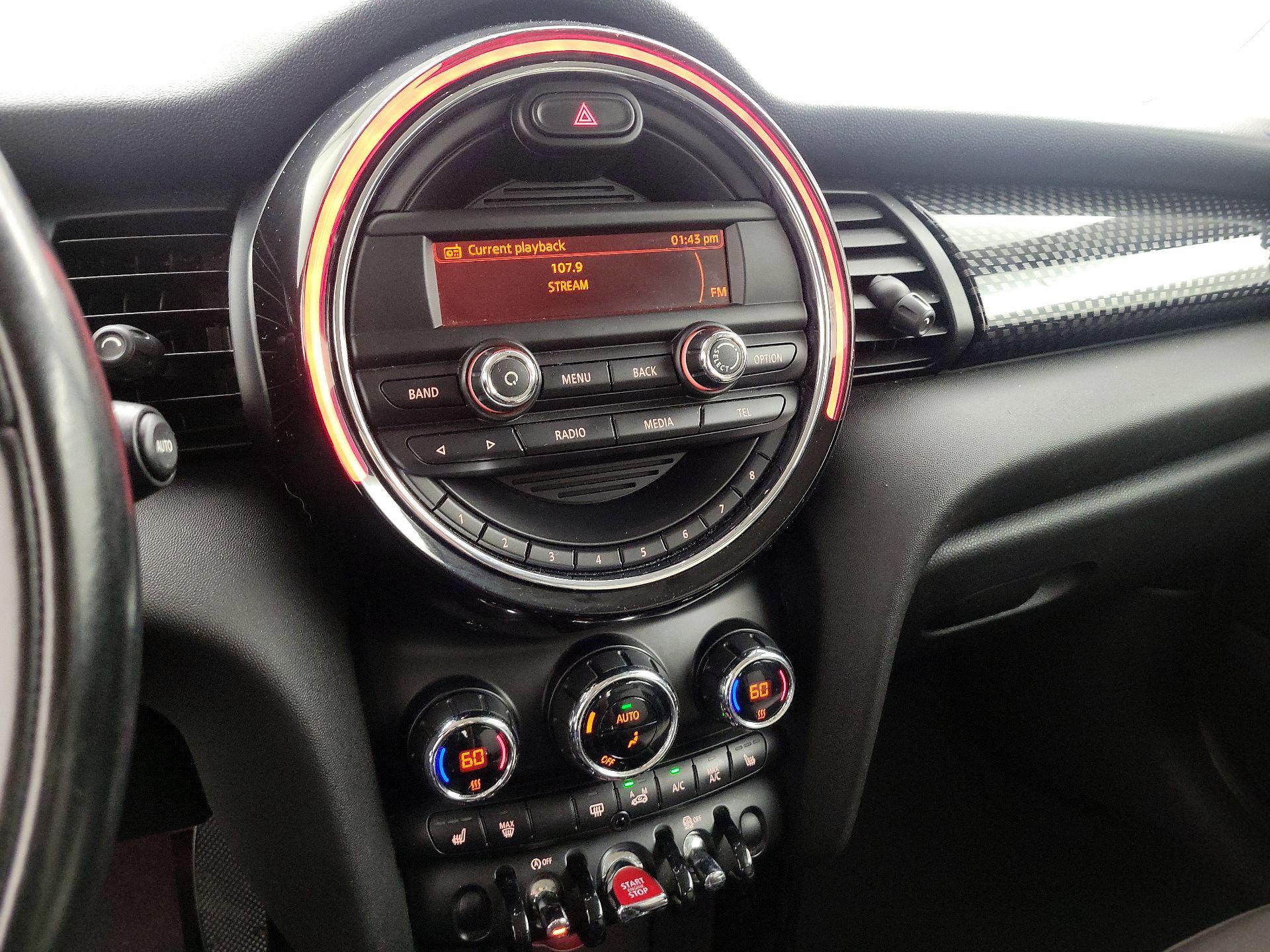 Thumbnail: 2015 MINI Cooper Hardtop - 14