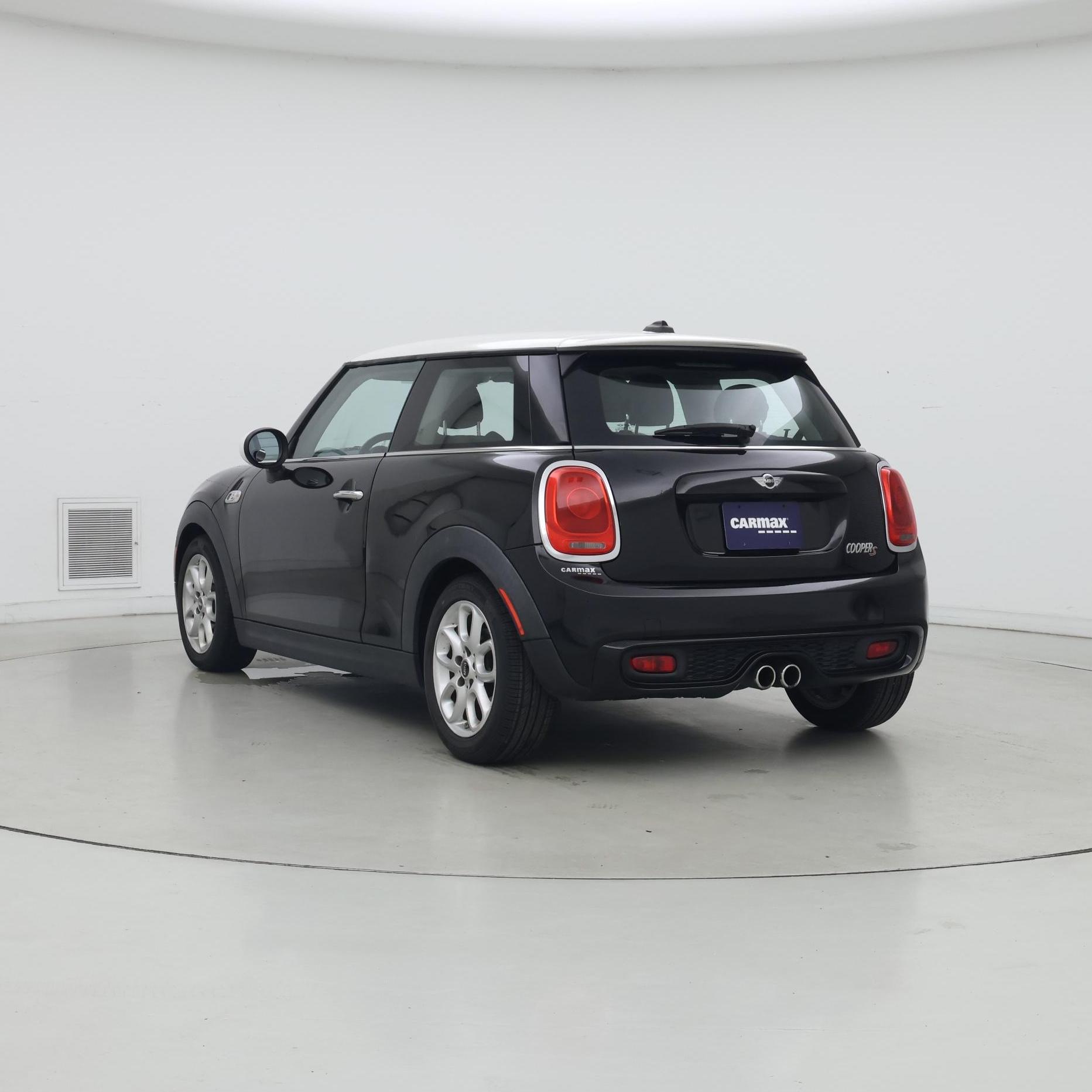 Thumbnail: 2015 MINI Cooper Hardtop - 2