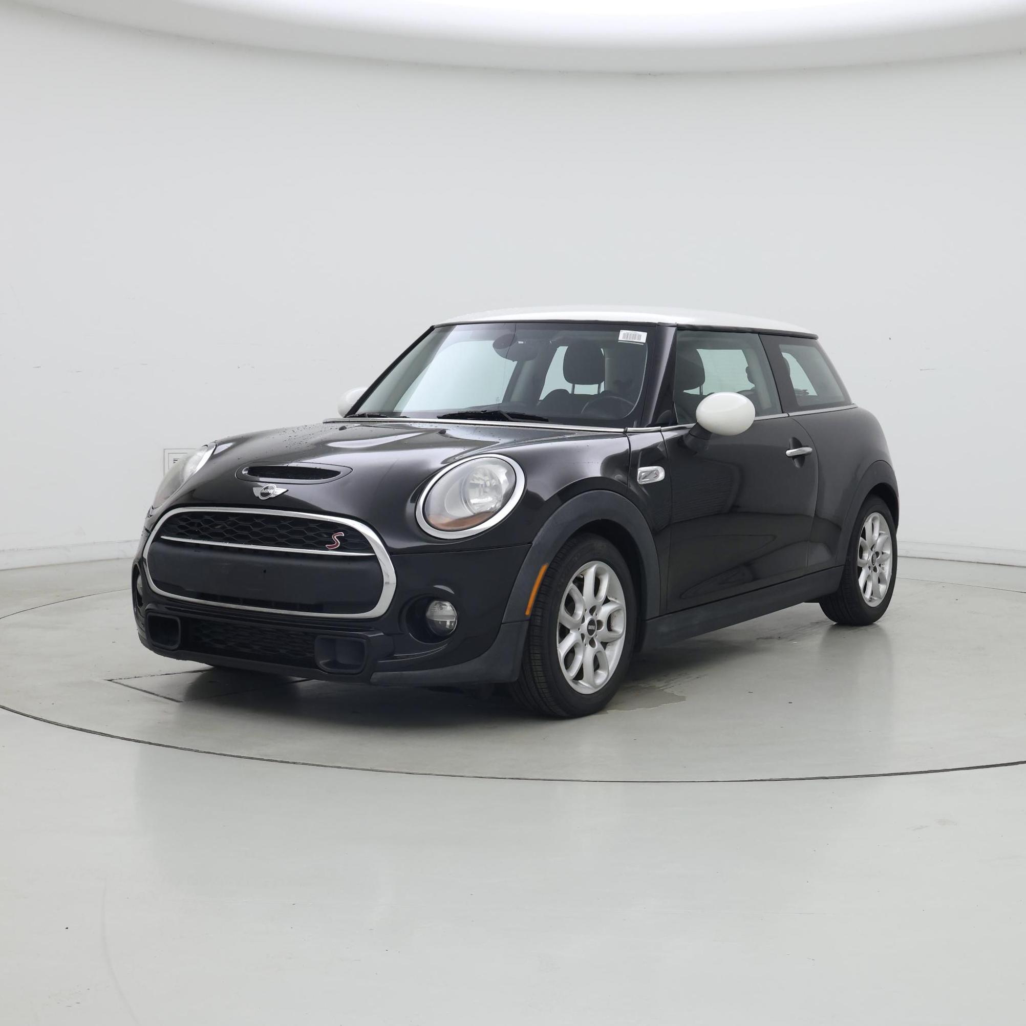 Thumbnail: 2015 MINI Cooper Hardtop - 4