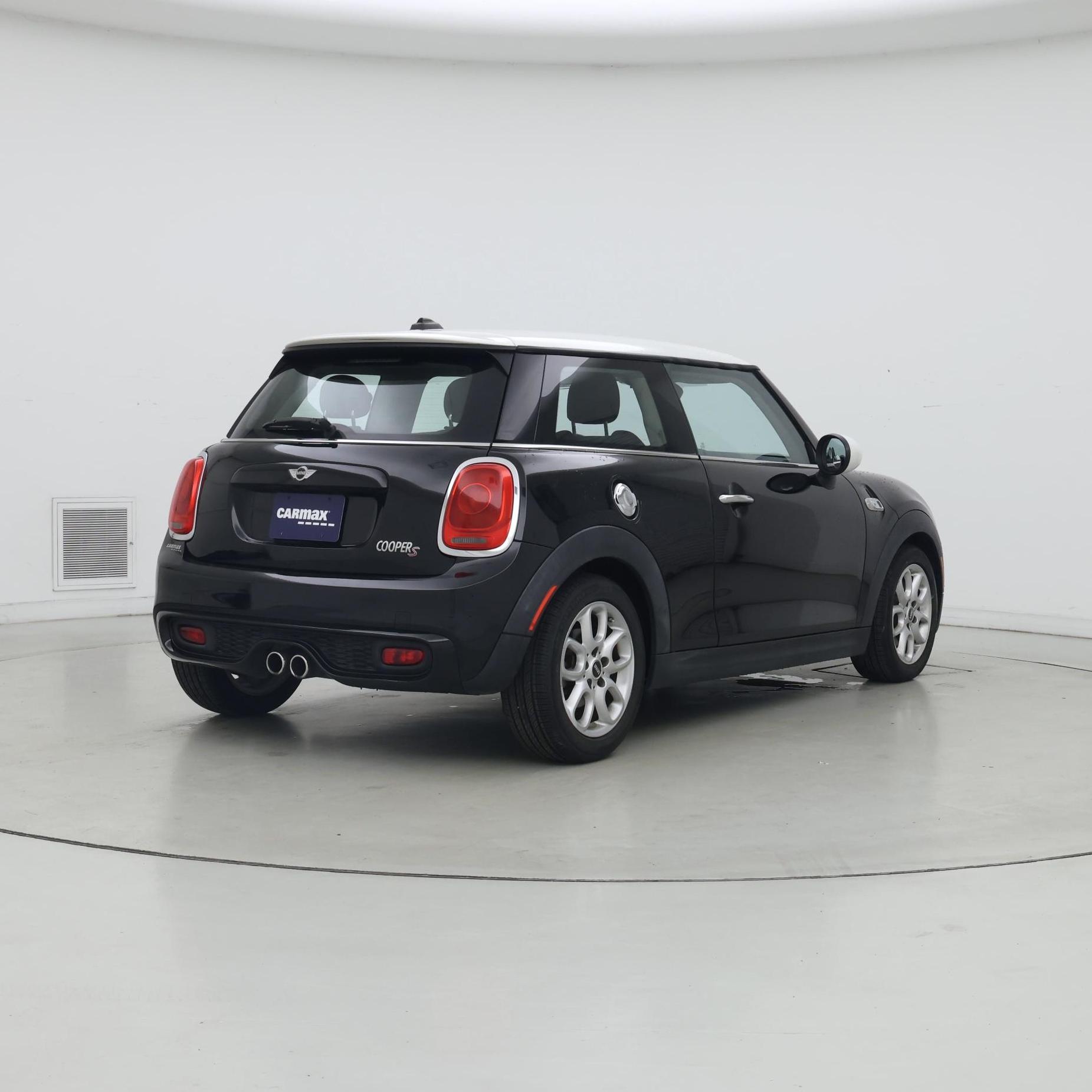 Thumbnail: 2015 MINI Cooper Hardtop - 8