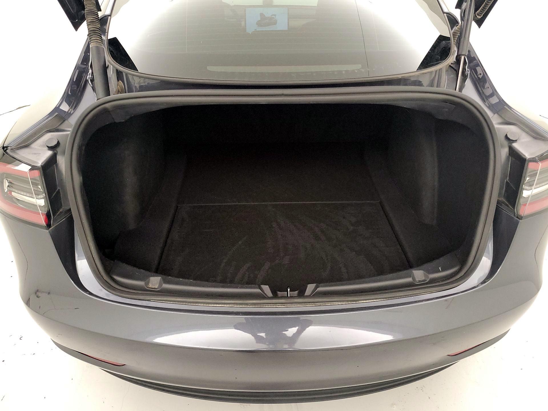 Thumbnail: 2023 Tesla Model 3 - 20