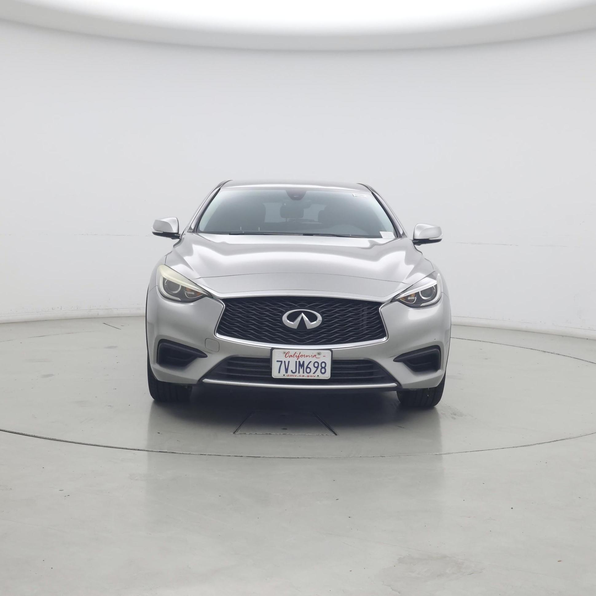 Thumbnail: 2017 INFINITI QX30 - 5