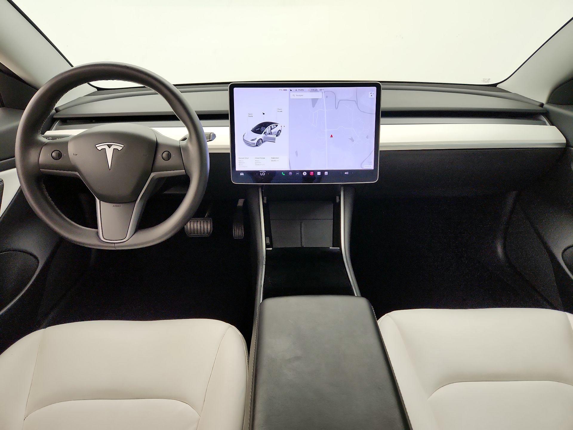 Thumbnail: 2020 Tesla Model 3 - 9