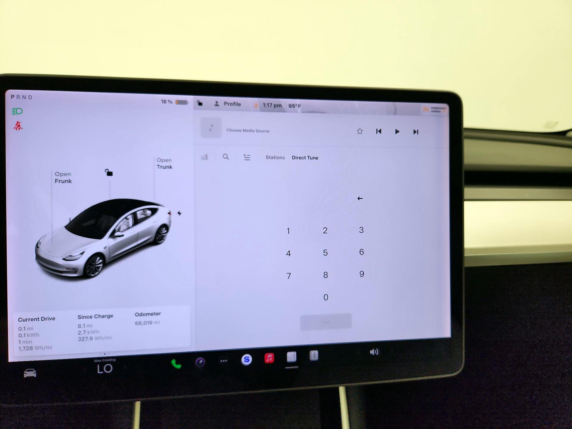 Thumbnail: 2020 Tesla Model 3 - 15