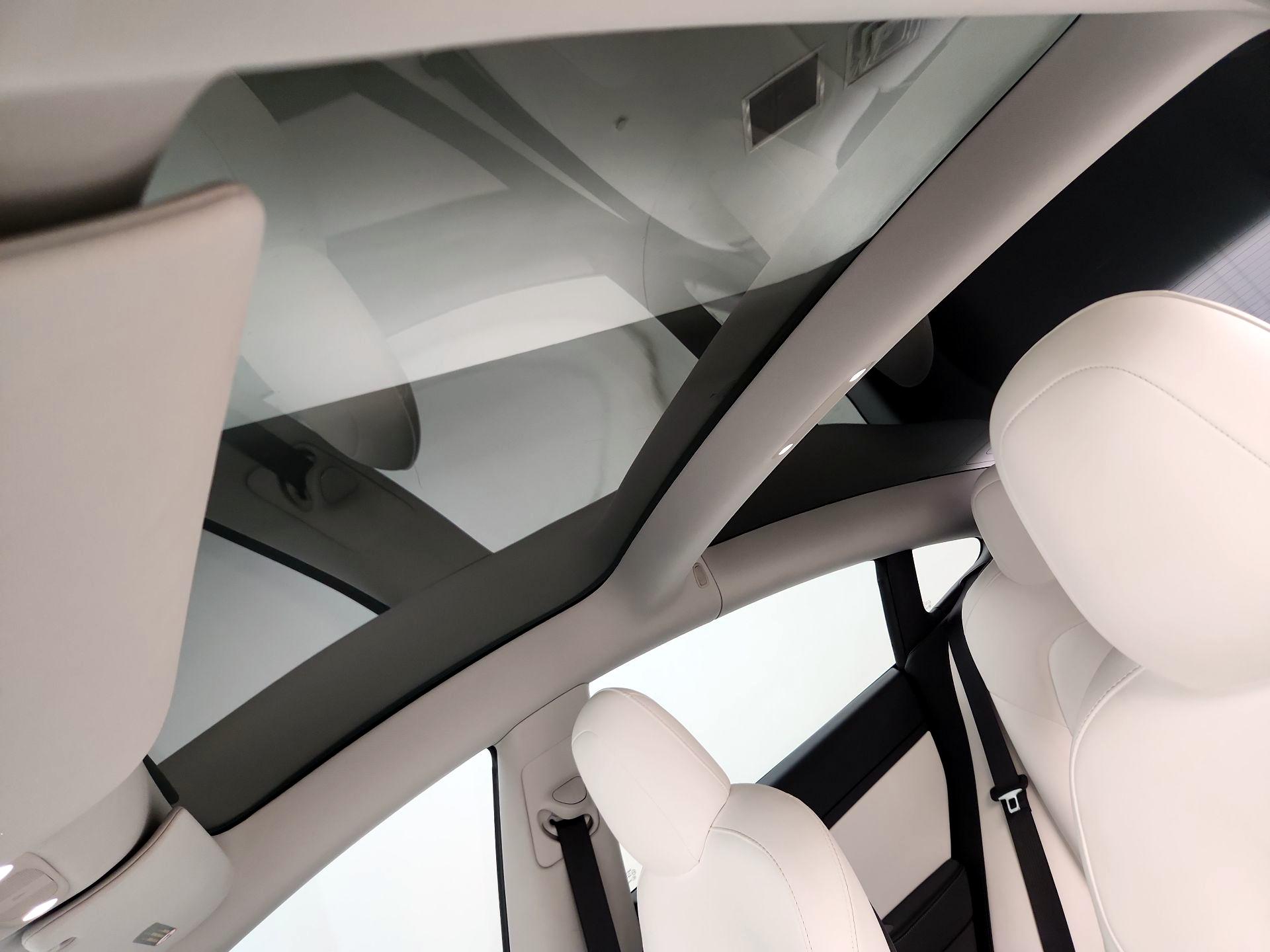 Thumbnail: 2020 Tesla Model 3 - 19