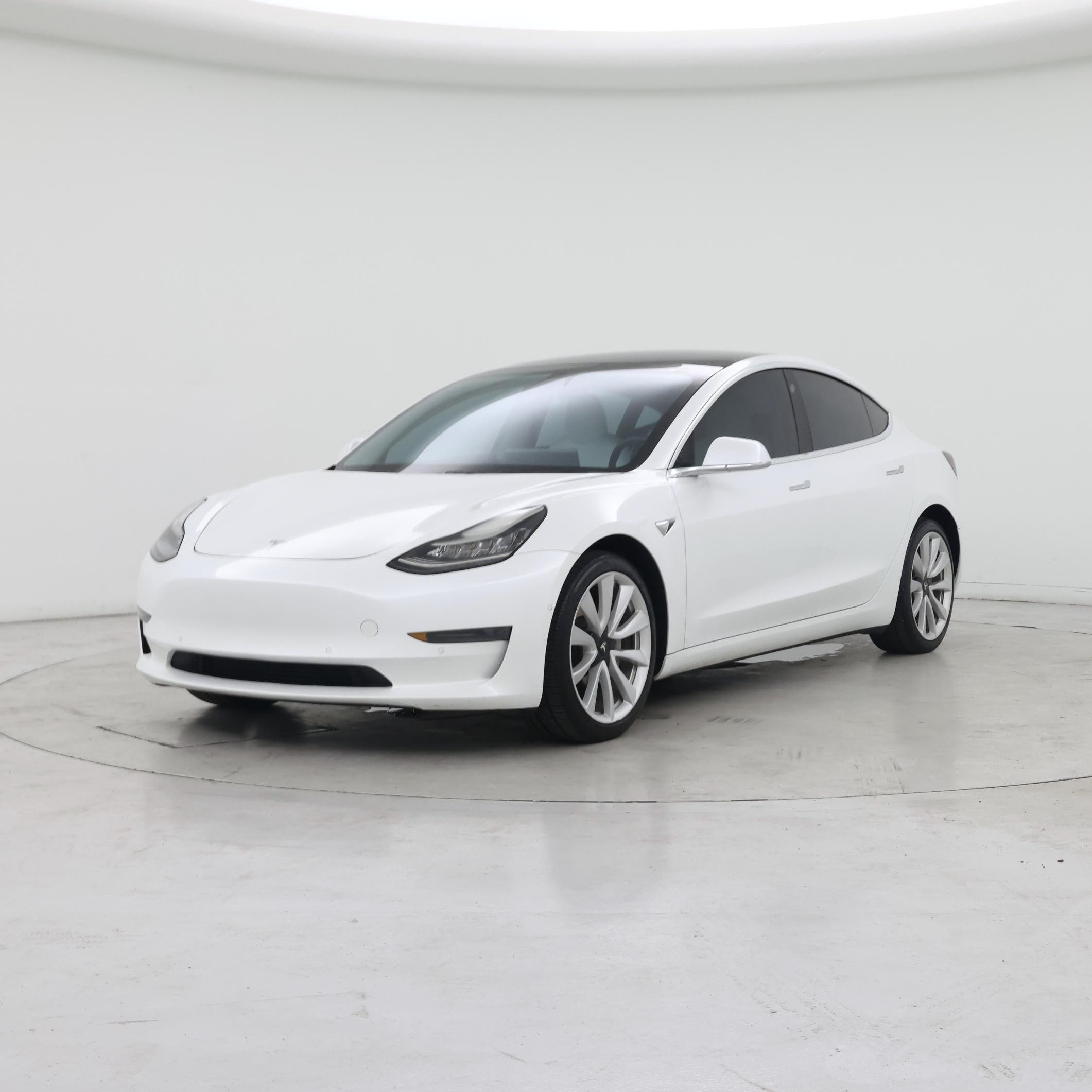 Thumbnail: 2020 Tesla Model 3 - 4
