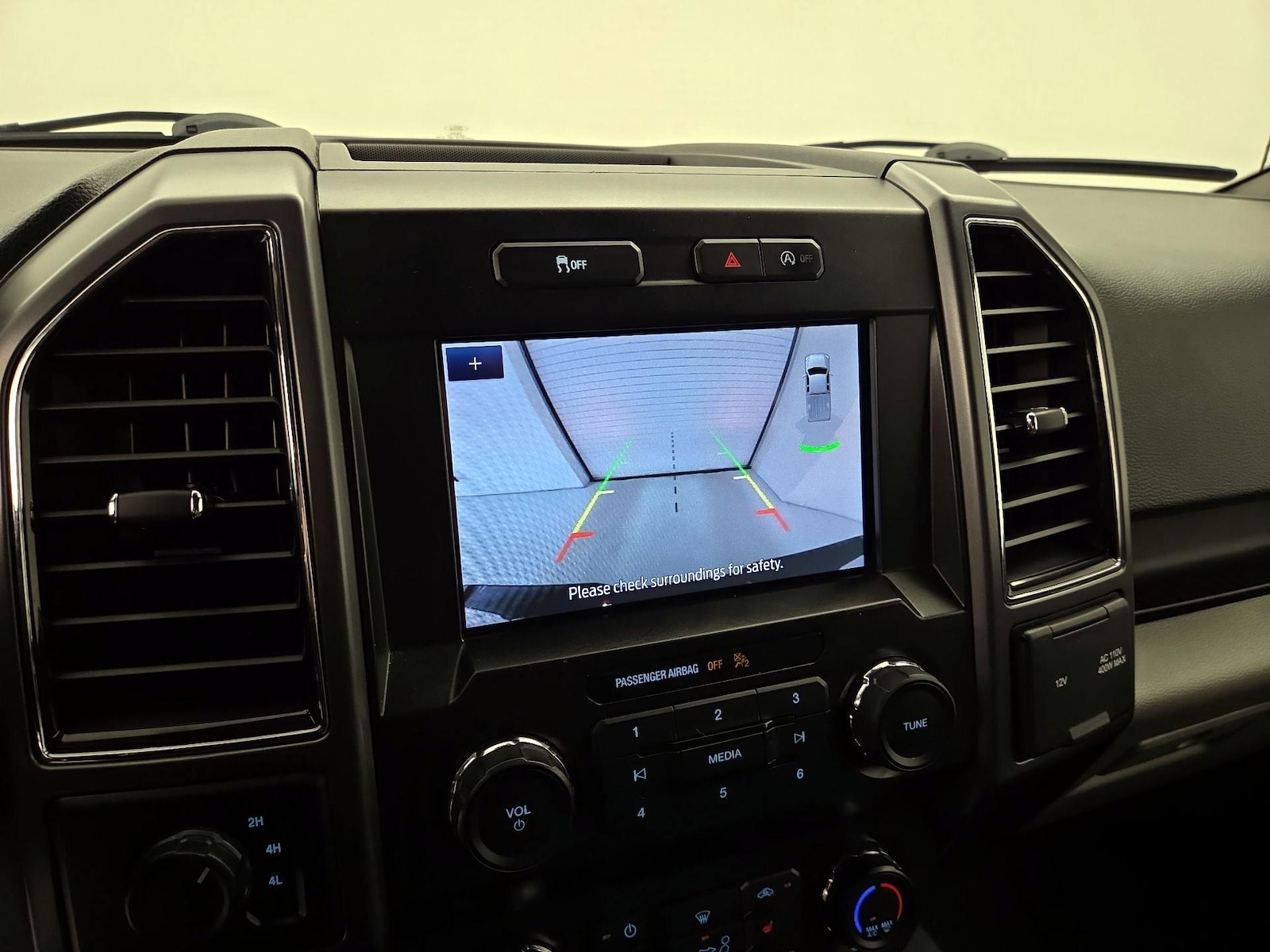 2020 Ford F-150 XLT - Photo 16