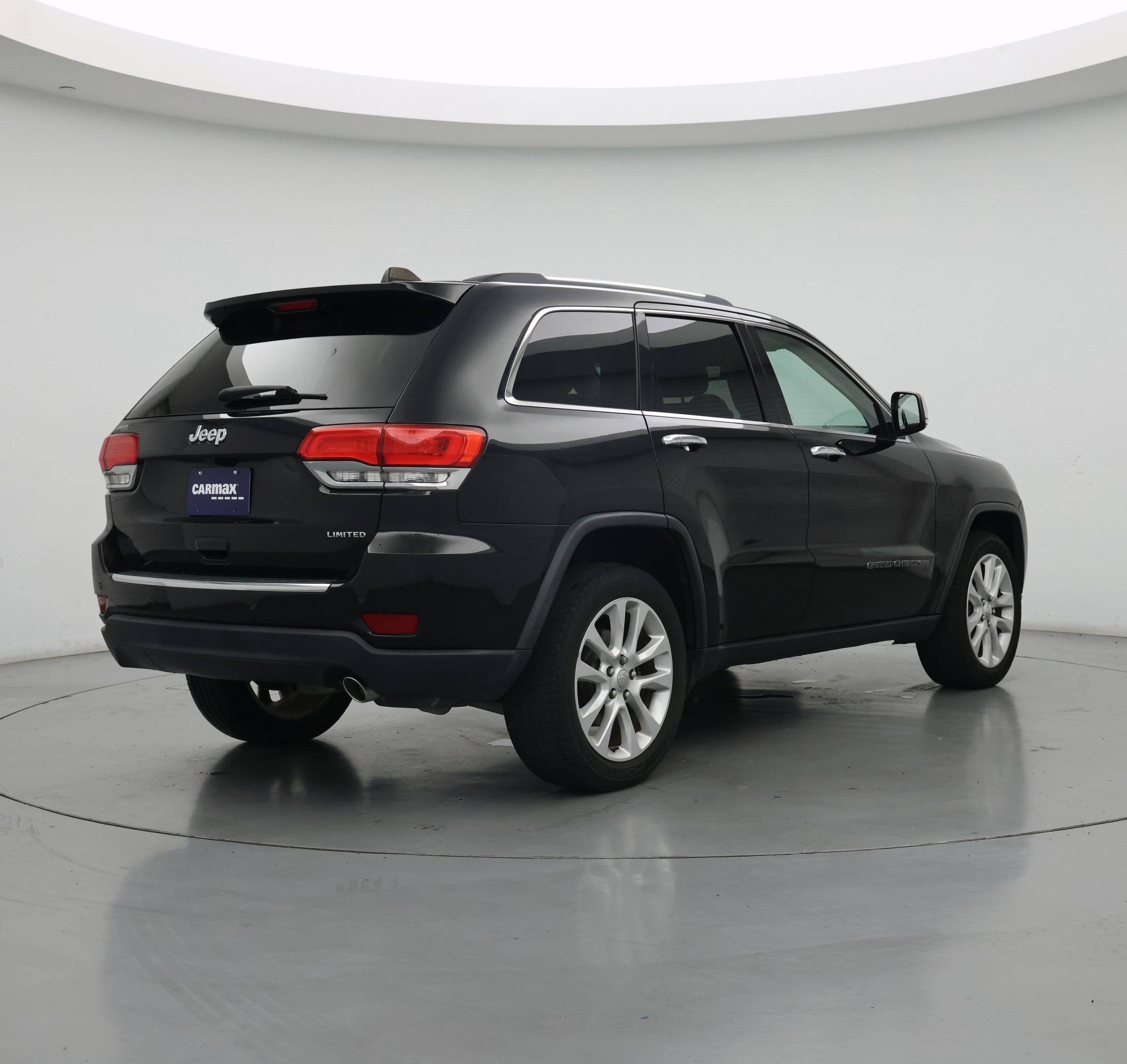 Thumbnail: 2017 Jeep Grand Cherokee - 8