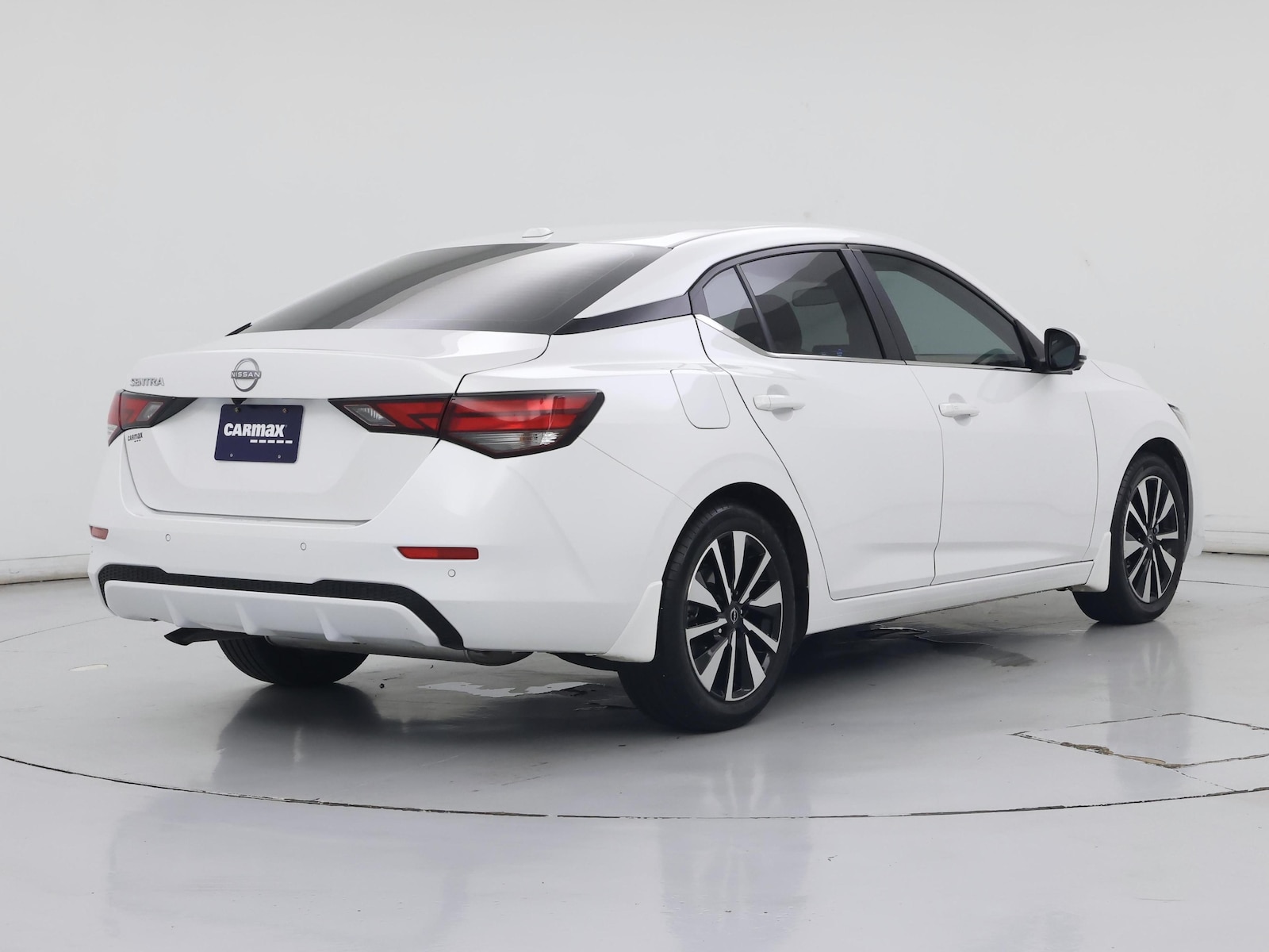 2025 Nissan Sentra SV - Photo 9