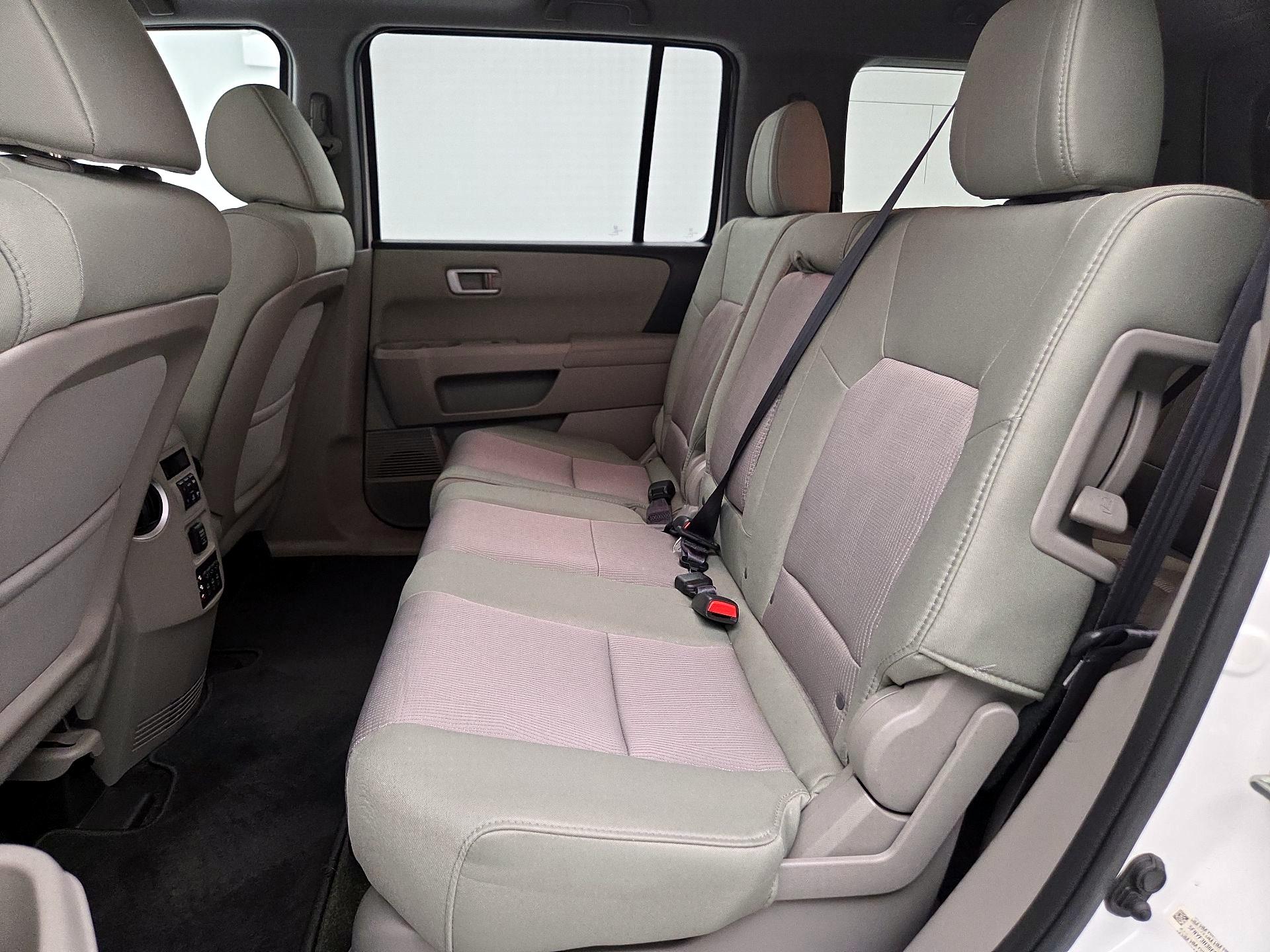 Thumbnail: 2015 Honda Pilot - 20