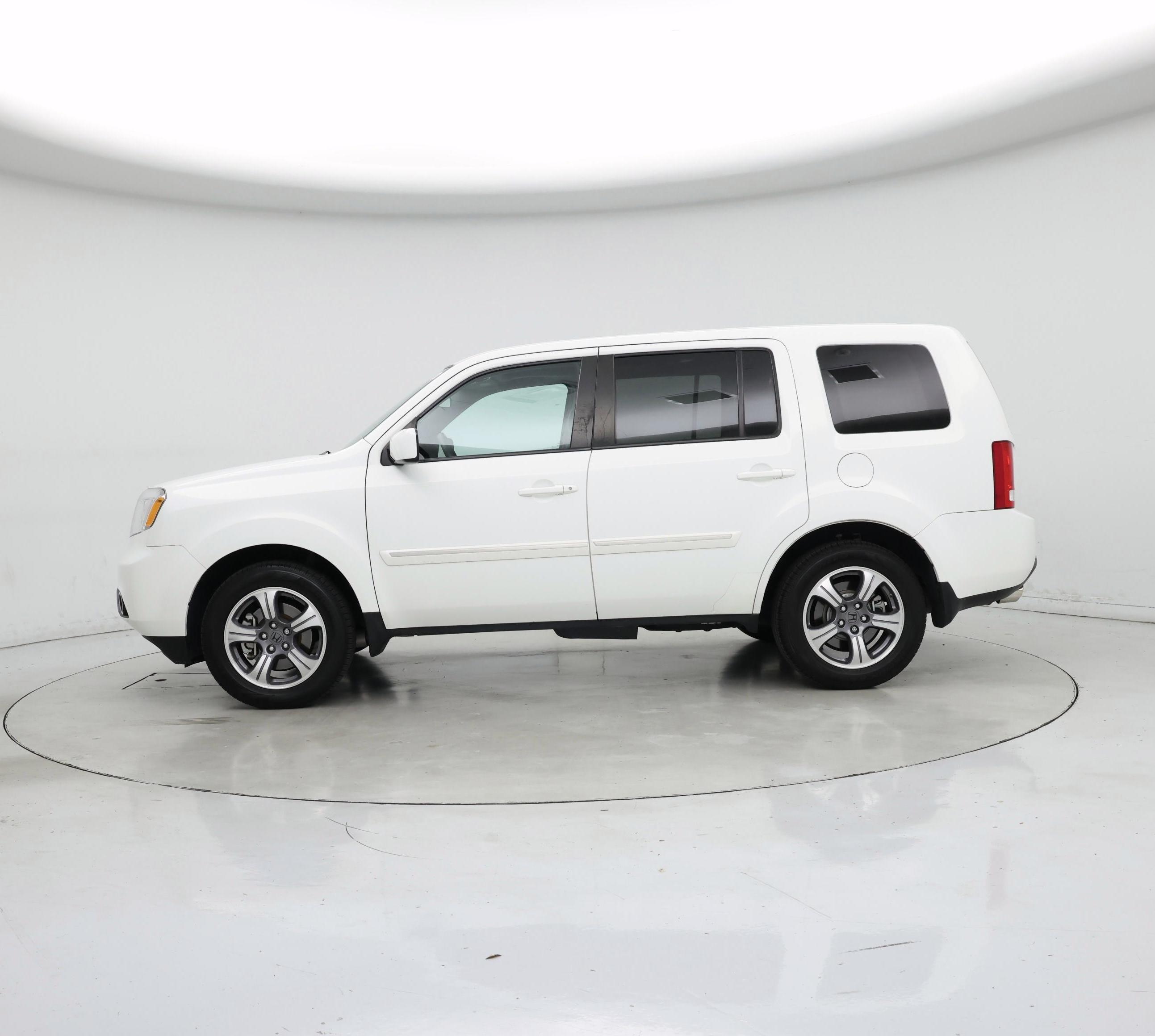 Thumbnail: 2015 Honda Pilot - 3