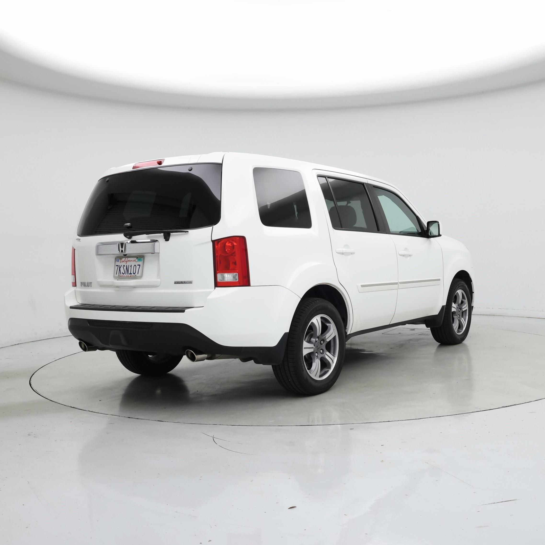 Thumbnail: 2015 Honda Pilot - 8