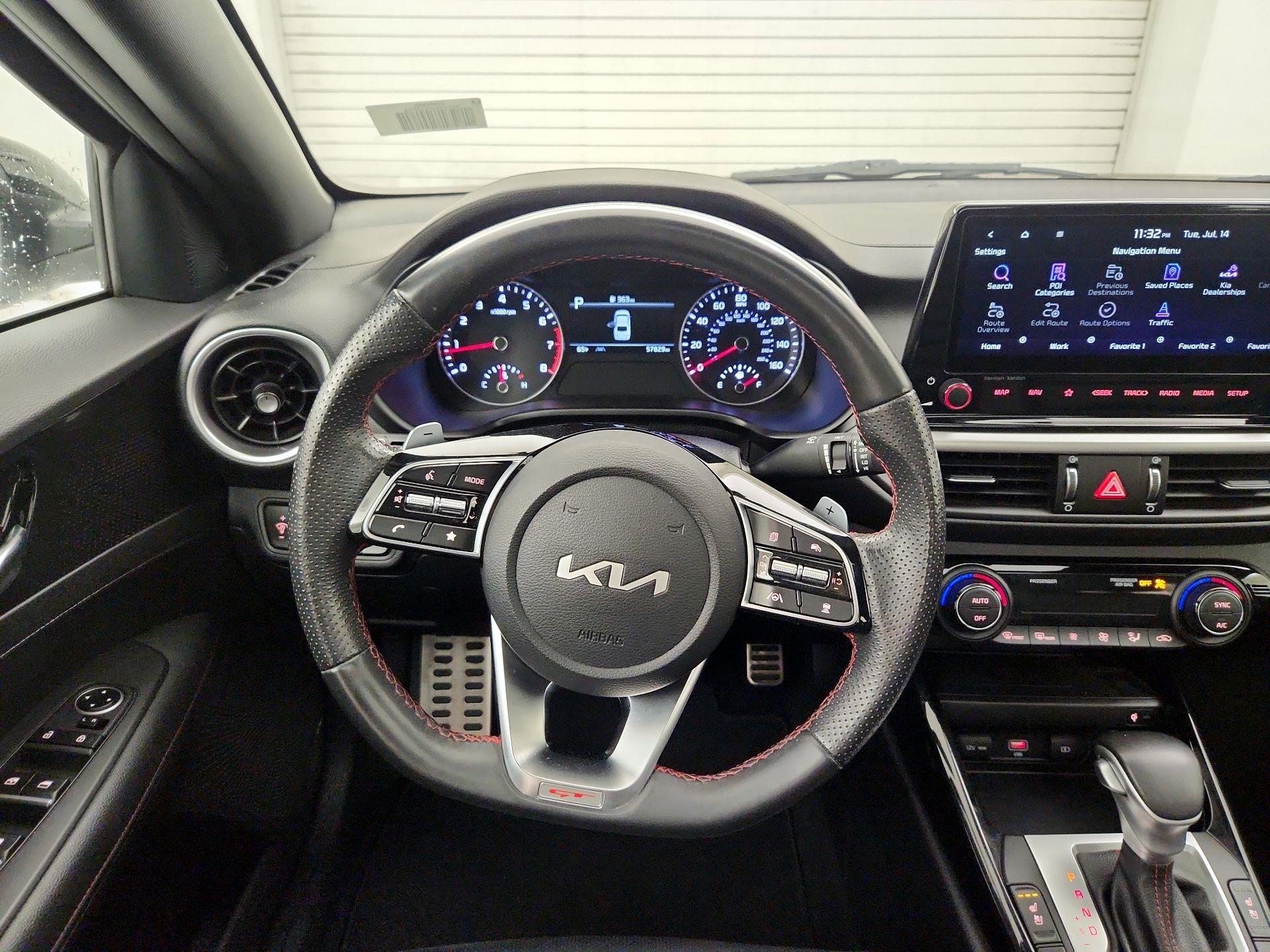 Thumbnail: 2023 Kia Forte - 10