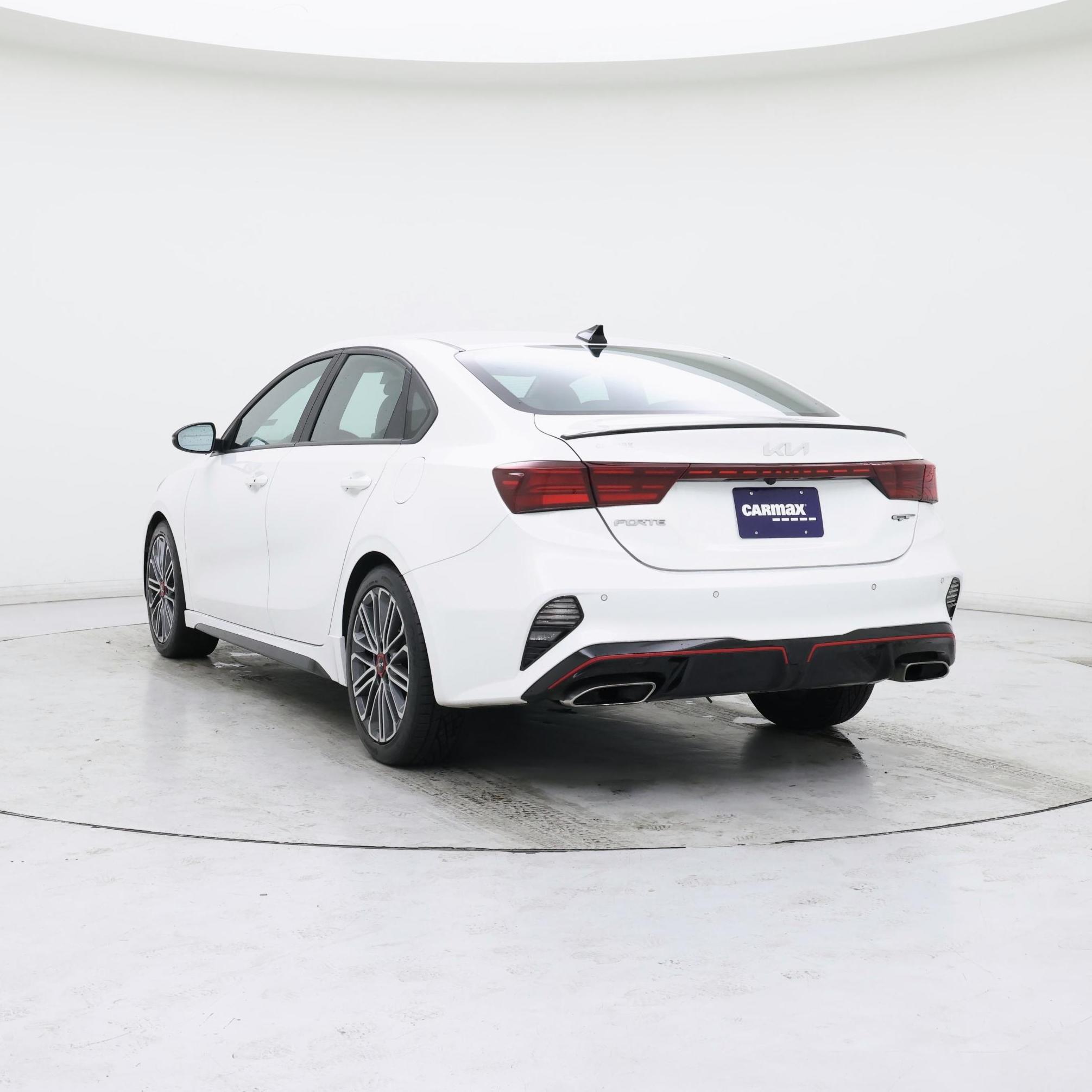Thumbnail: 2023 Kia Forte - 2