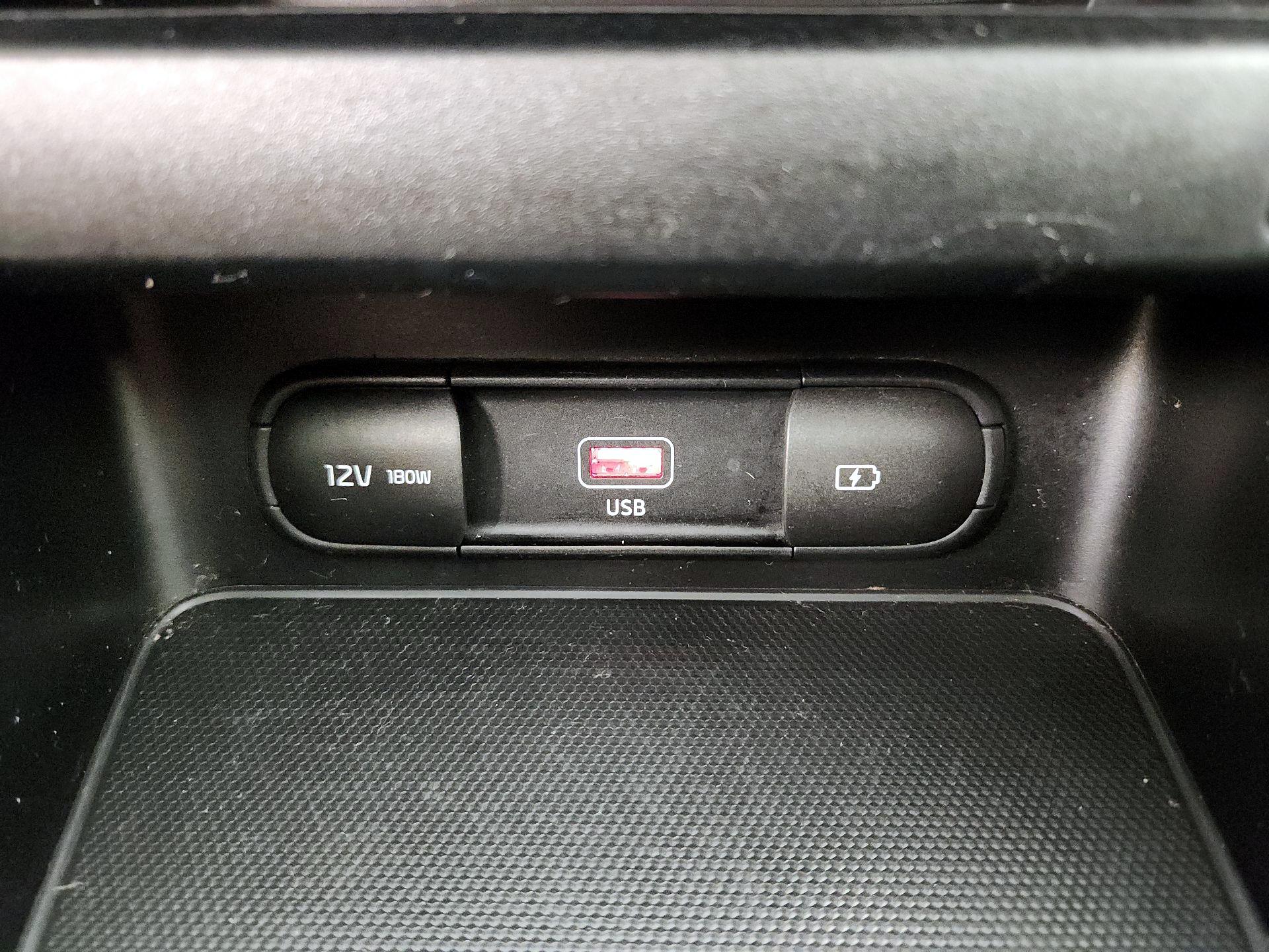 Thumbnail: 2023 Kia Forte - 19