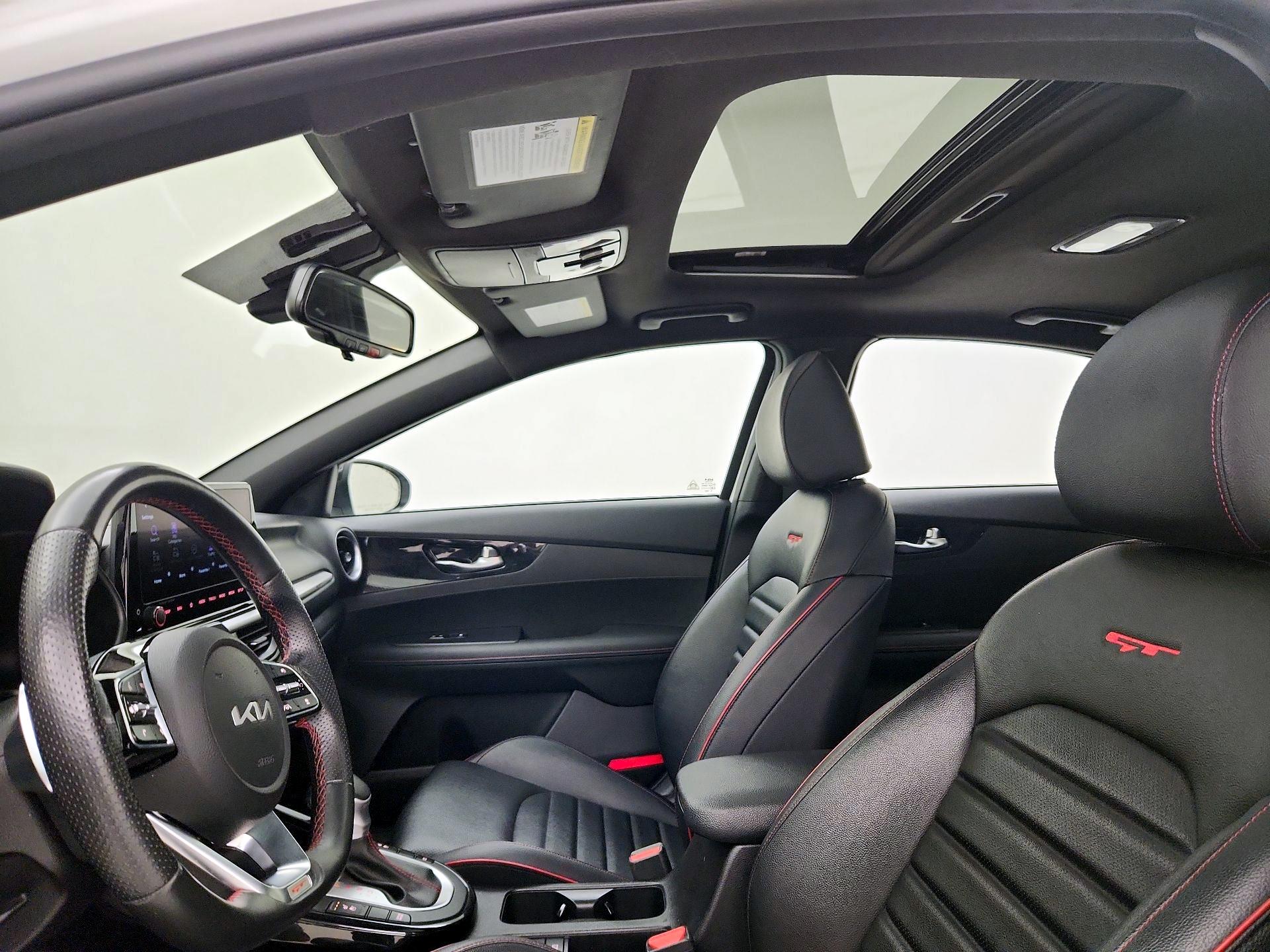 Thumbnail: 2023 Kia Forte - 20
