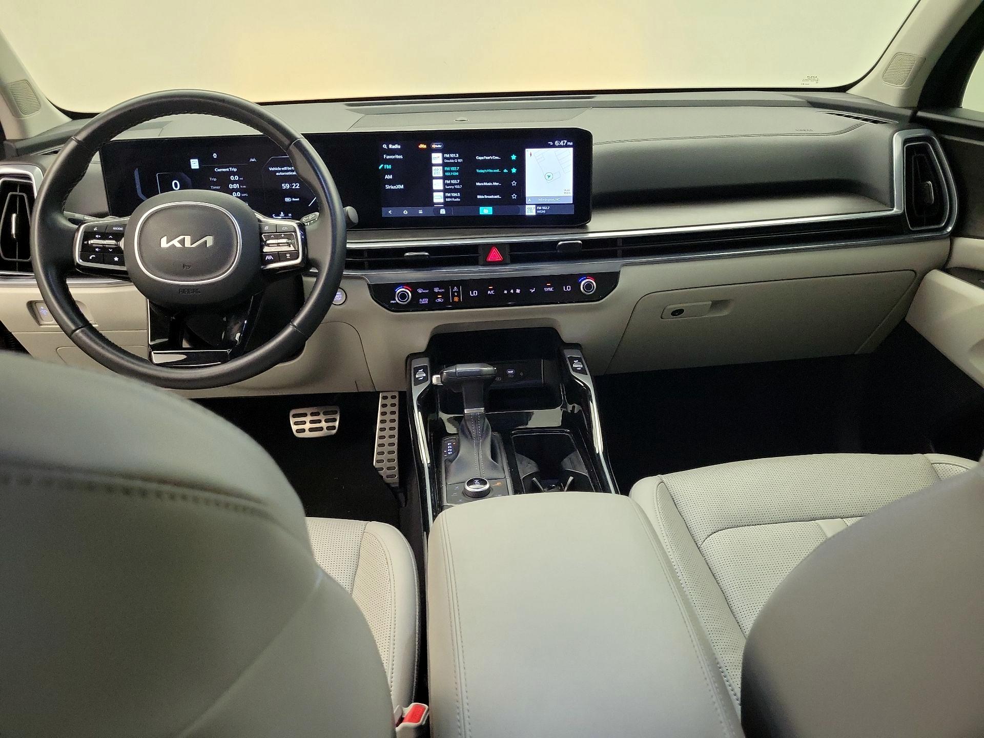Thumbnail: 2024 Kia Sorento - 9