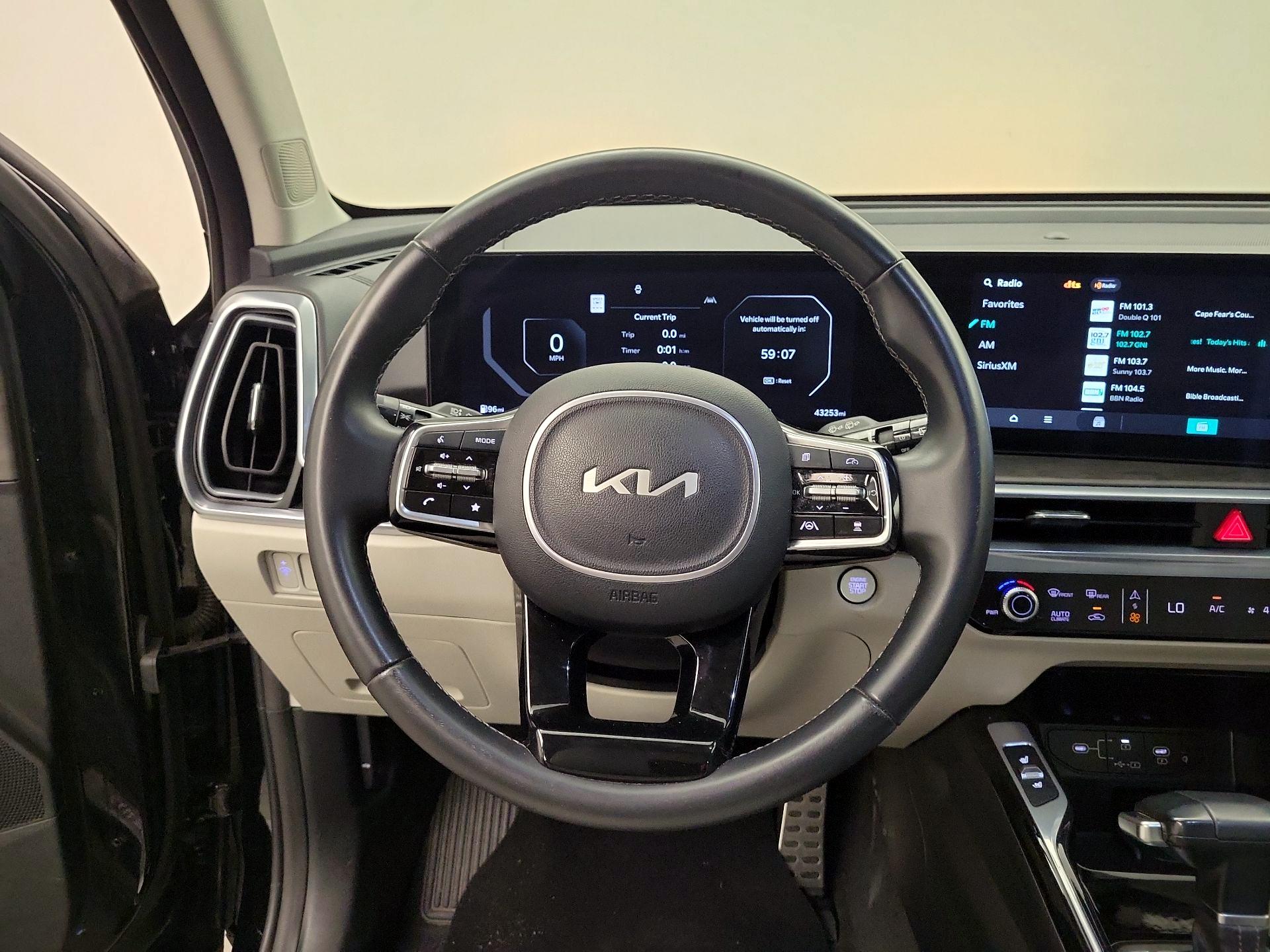 Thumbnail: 2024 Kia Sorento - 10