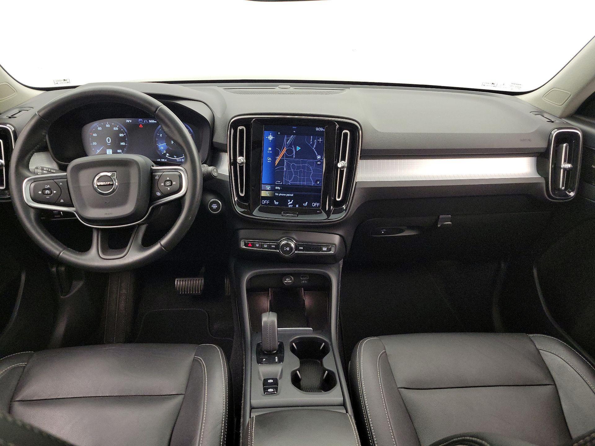 Thumbnail: 2019 Volvo XC40 - 9