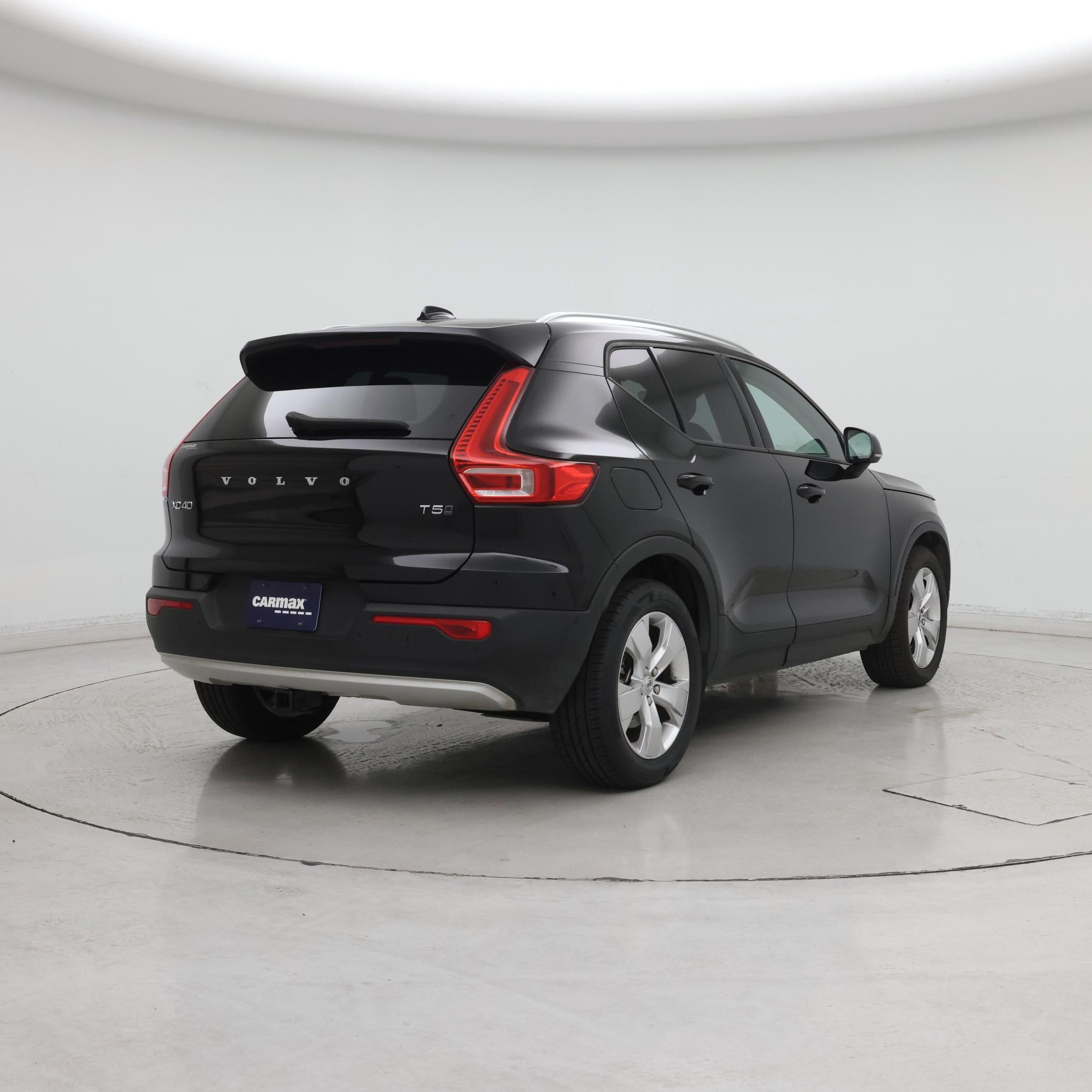 Thumbnail: 2019 Volvo XC40 - 8