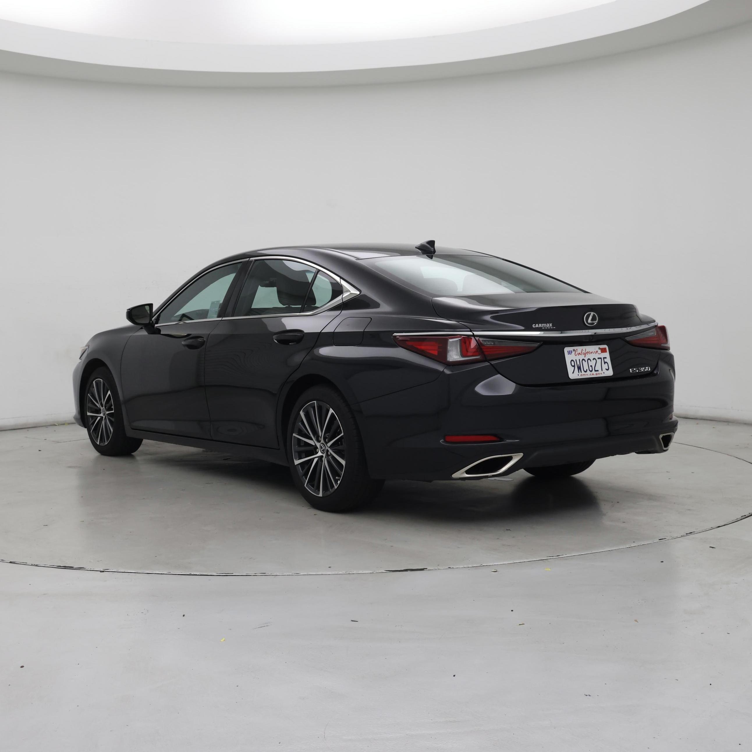 Thumbnail: 2025 Lexus ES - 2