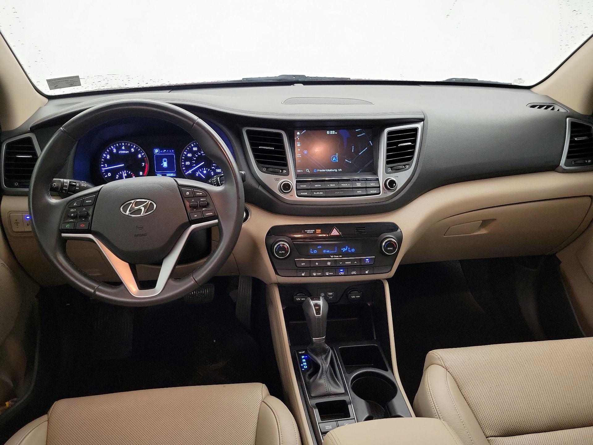 Thumbnail: 2017 Hyundai Tucson - 9