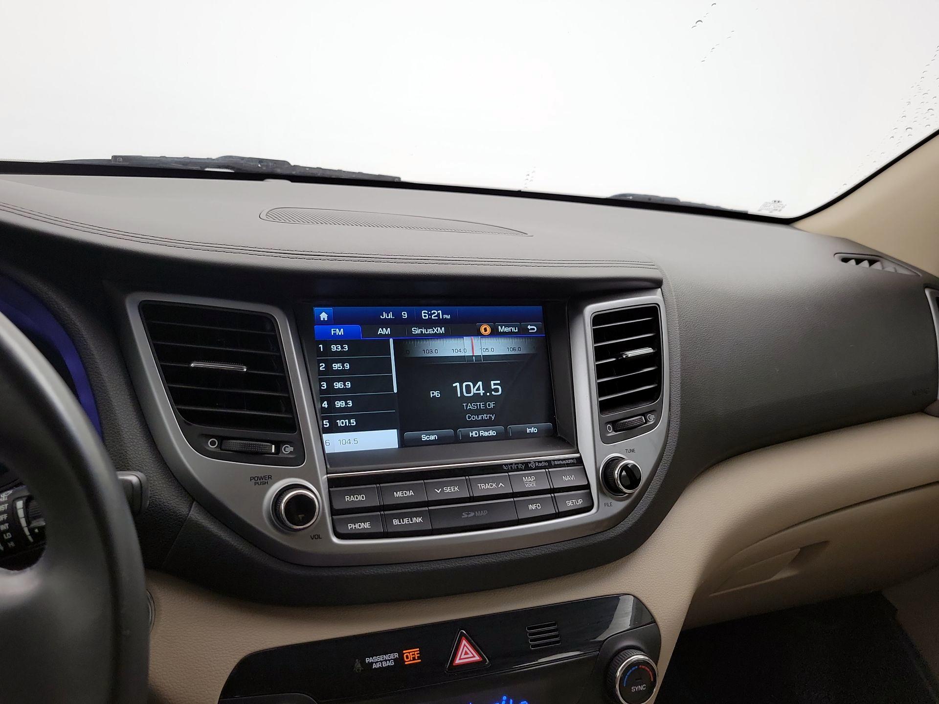 Thumbnail: 2017 Hyundai Tucson - 16