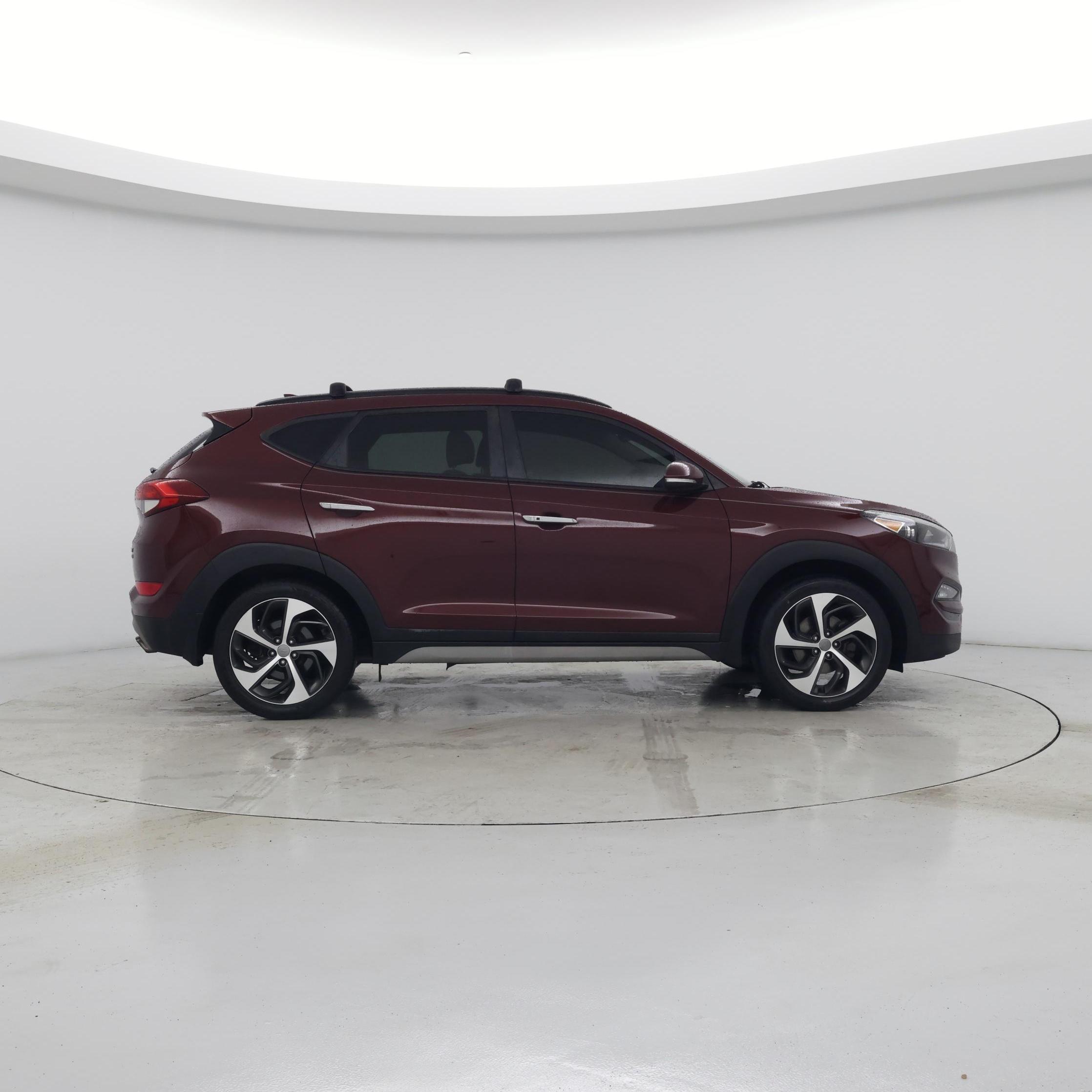 Thumbnail: 2017 Hyundai Tucson - 7