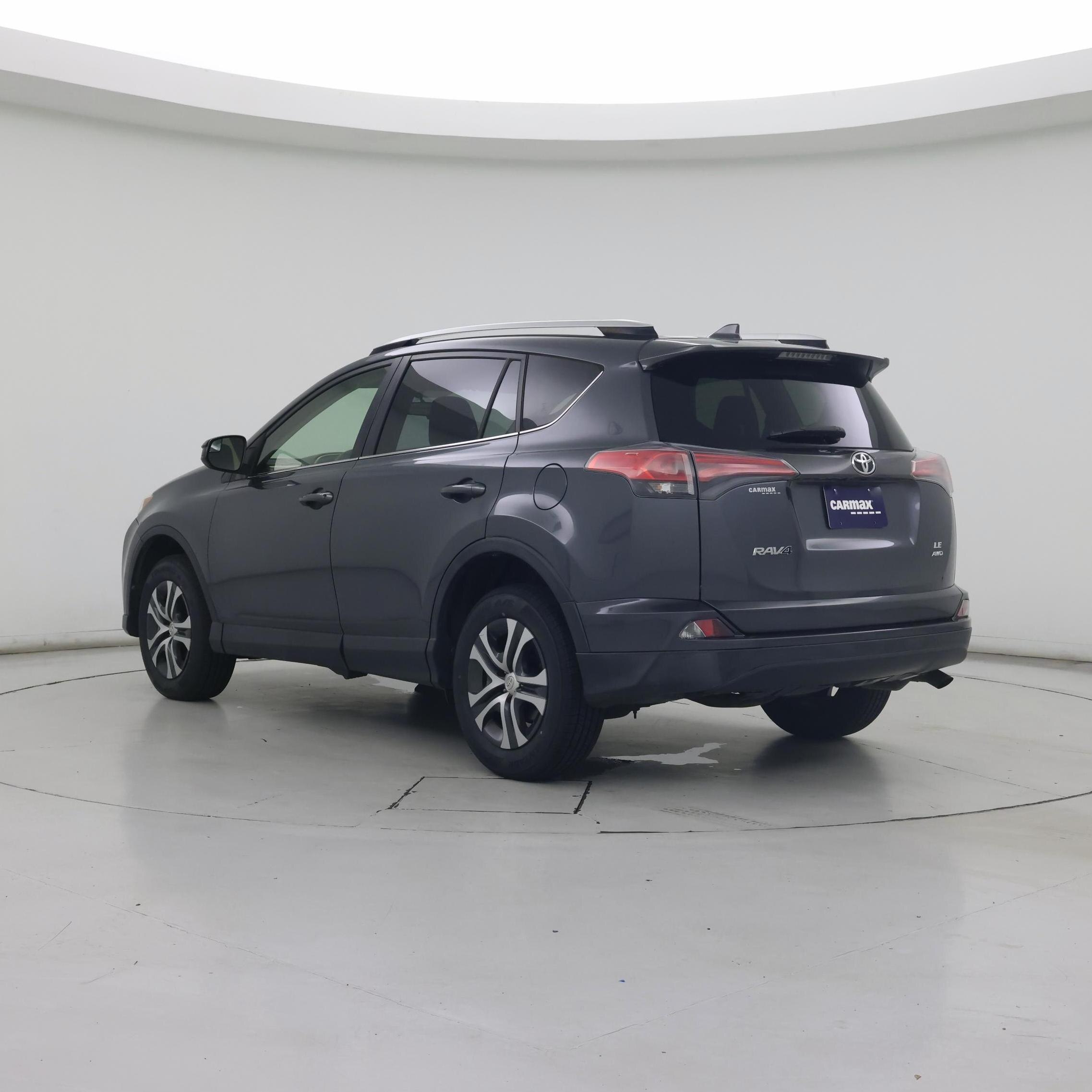 Thumbnail: 2016 Toyota RAV4 - 2