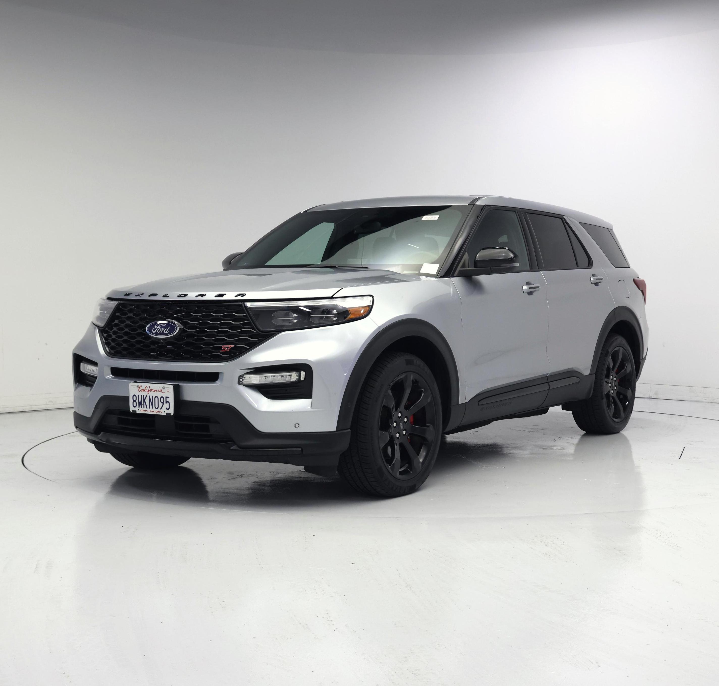 Thumbnail: 2021 Ford Explorer - 4