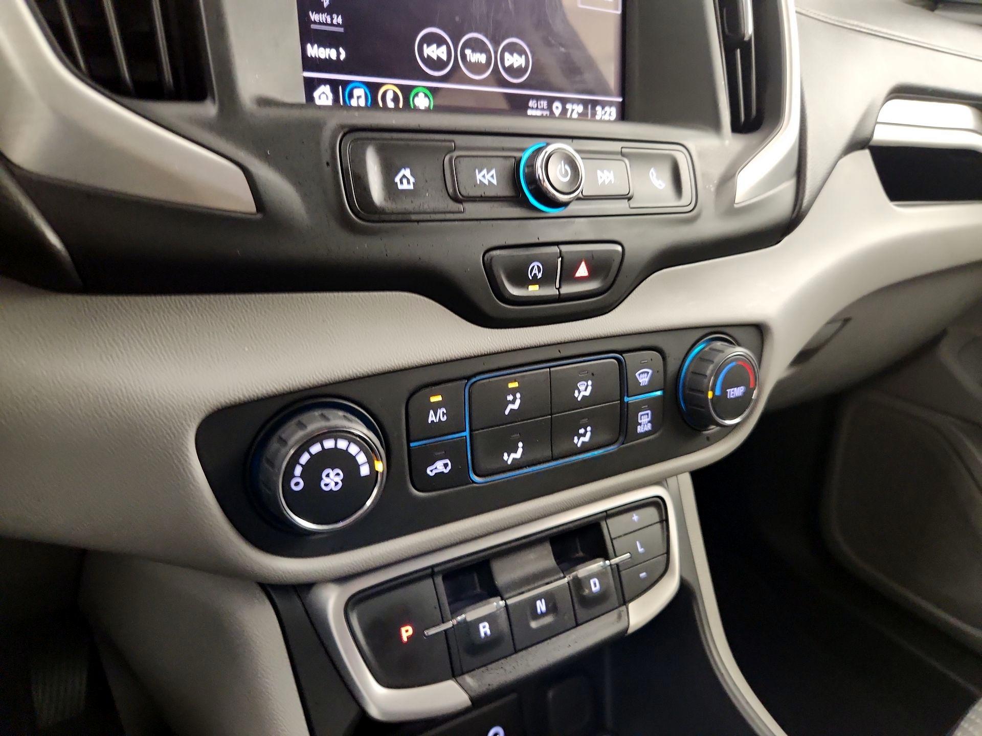 Thumbnail: 2022 GMC Terrain - 16
