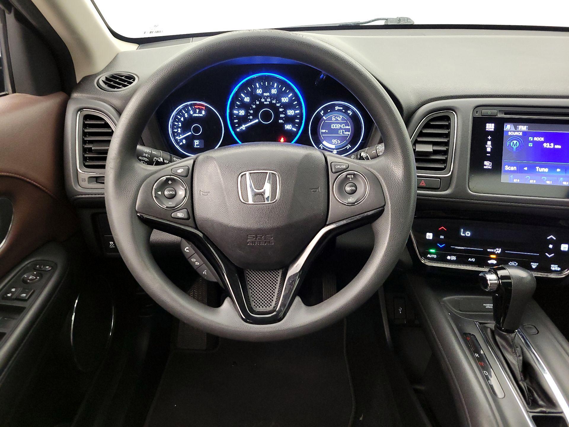 Thumbnail: 2016 Honda HR-V - 10