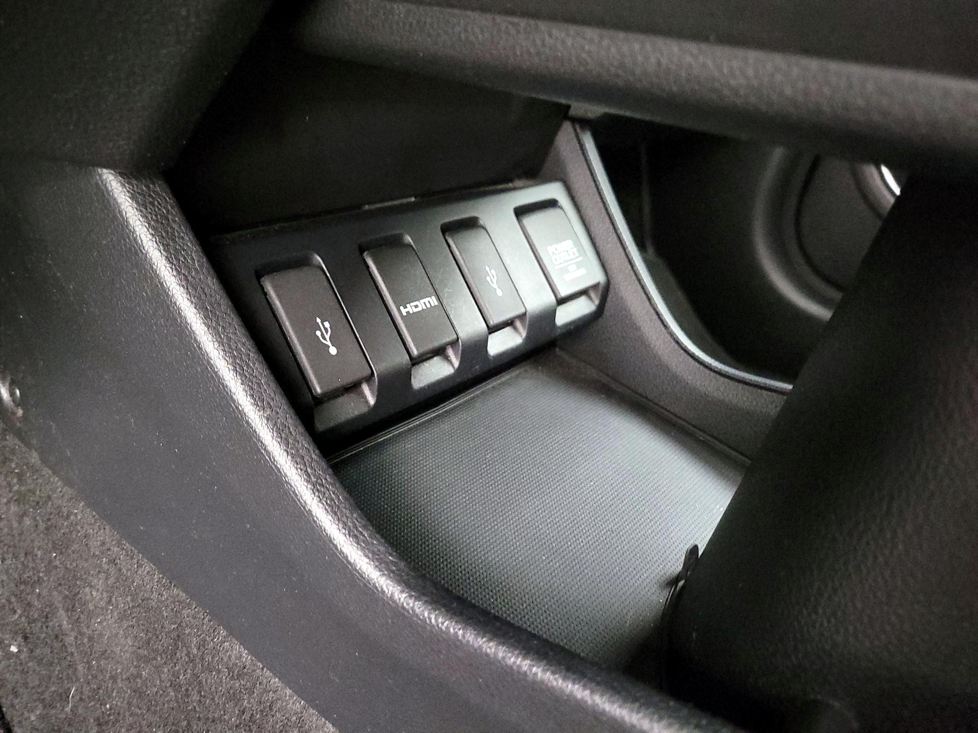 Thumbnail: 2016 Honda HR-V - 18