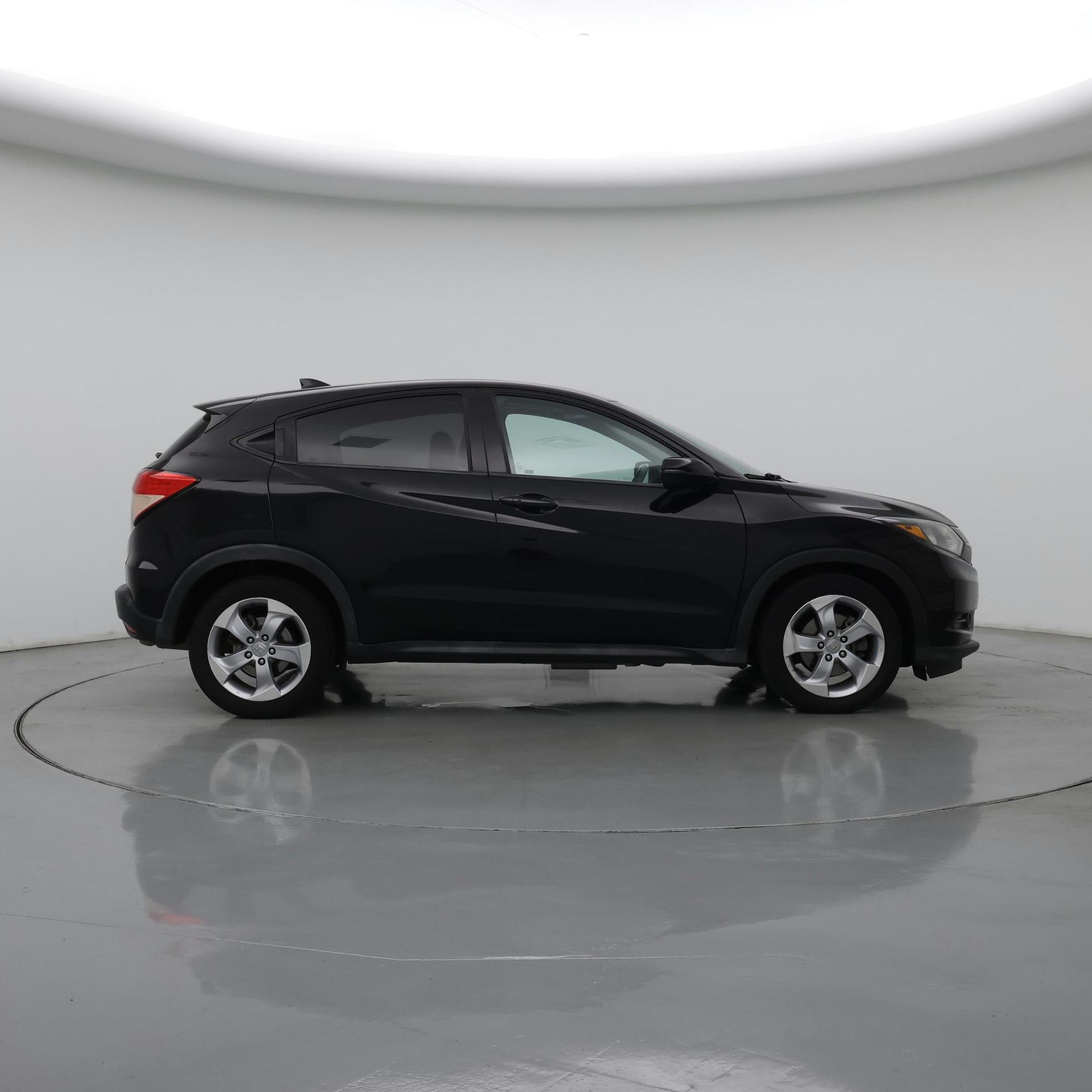 Thumbnail: 2016 Honda HR-V - 7